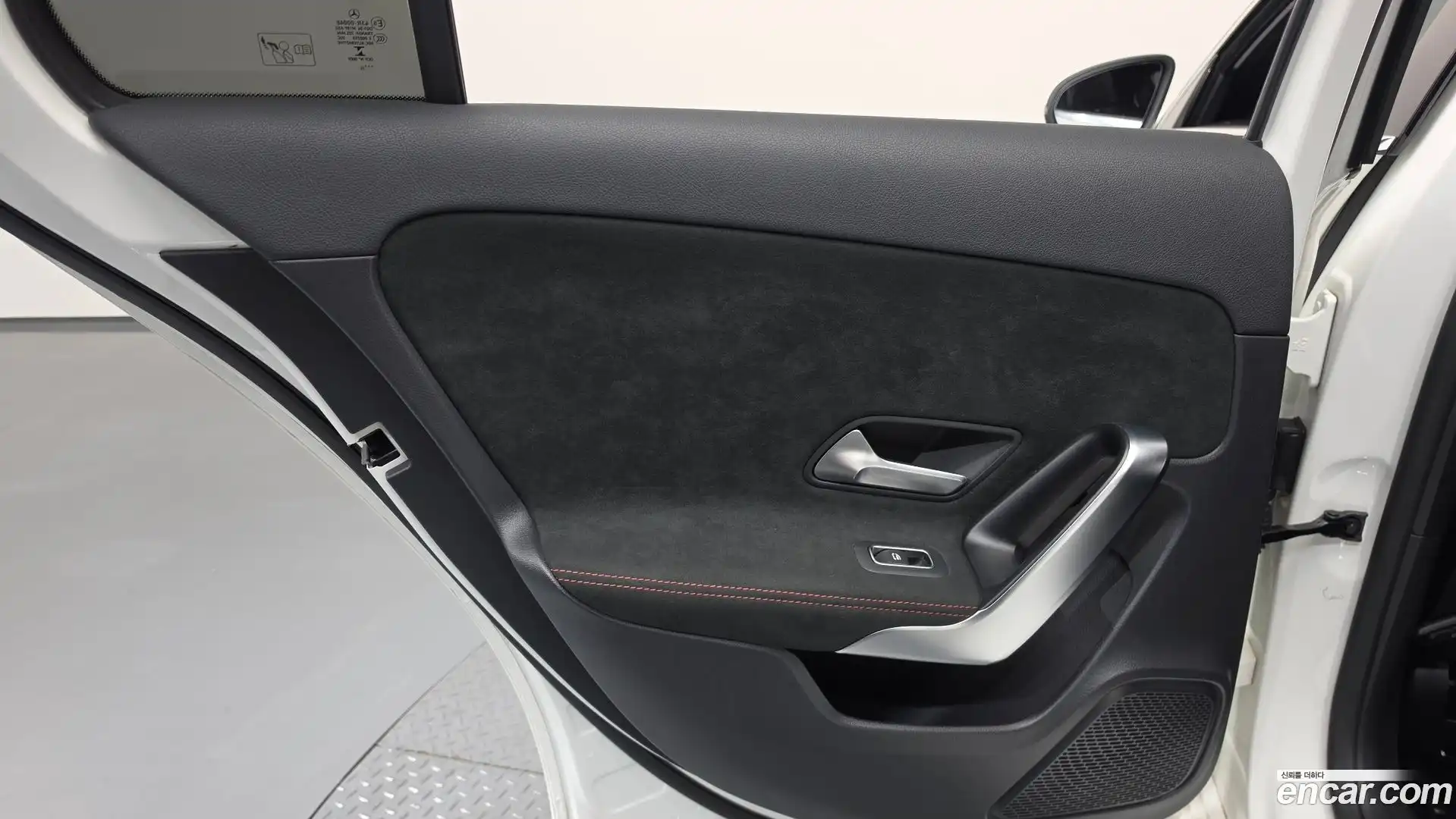 A-Class Mercedes-Benz 2022.11-INNER-035