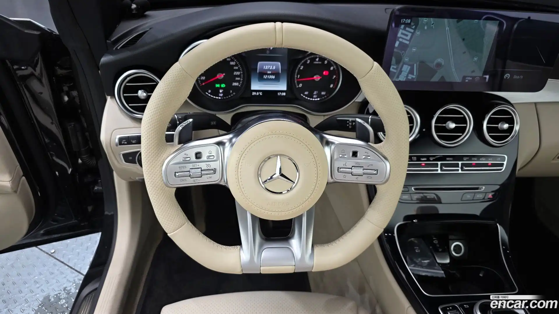 C-Class Mercedes-Benz 2017.2-OPTION-017