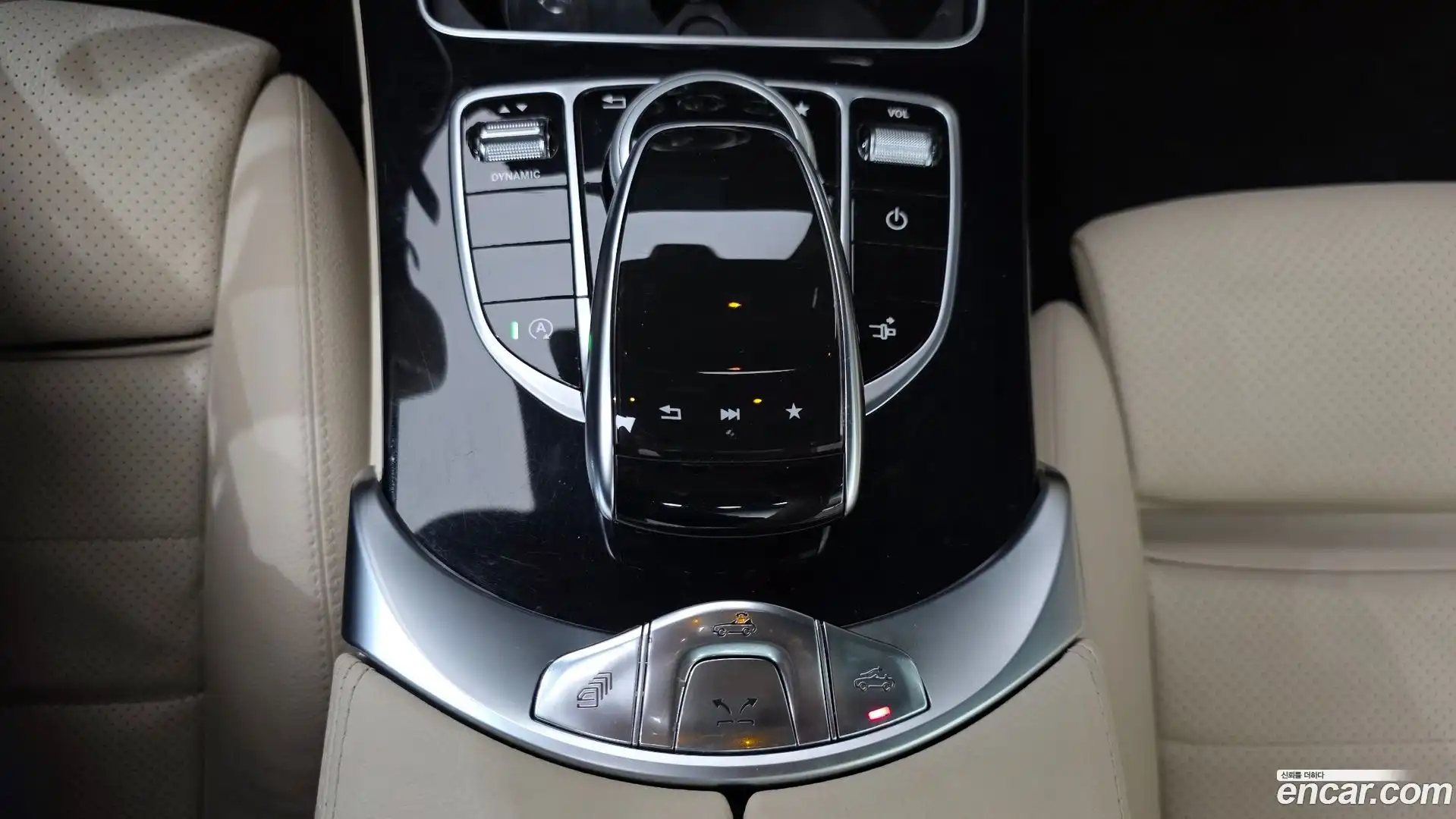 C-Class Mercedes-Benz 2017.2-OPTION-022