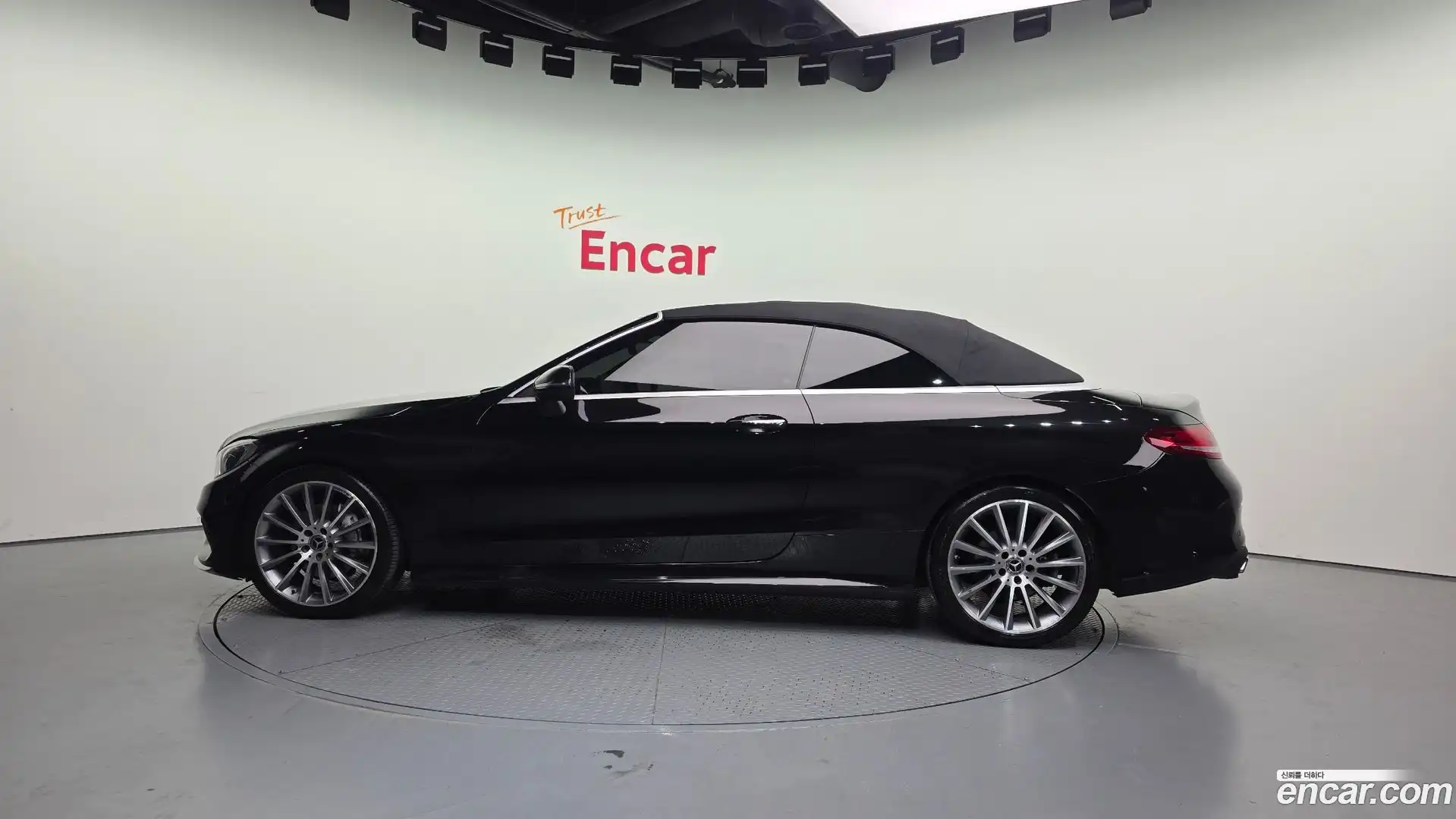 C-Class Mercedes-Benz 2017.2-OPTION-024