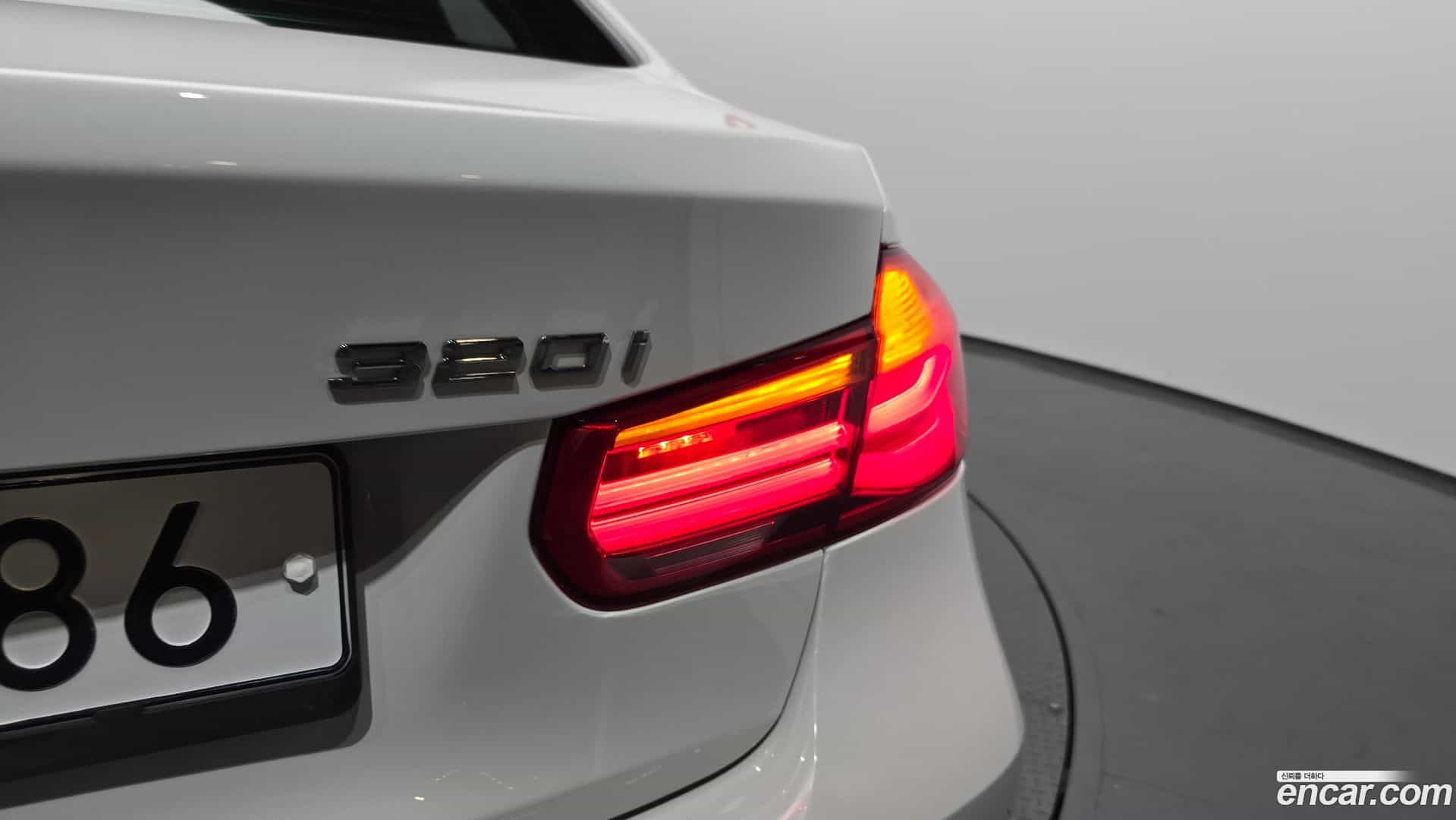 3-Series BMW 2017.10-OUTER-033