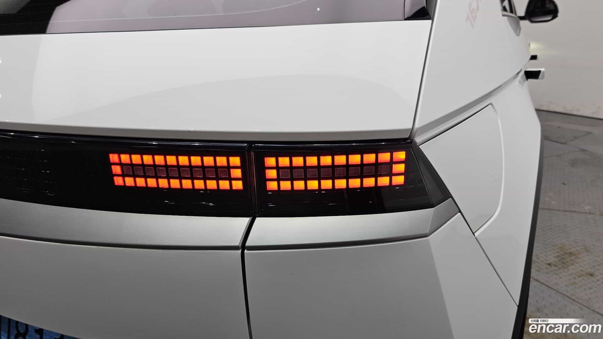 Ioniq5 Hyundai 2021.11-OUTER-033