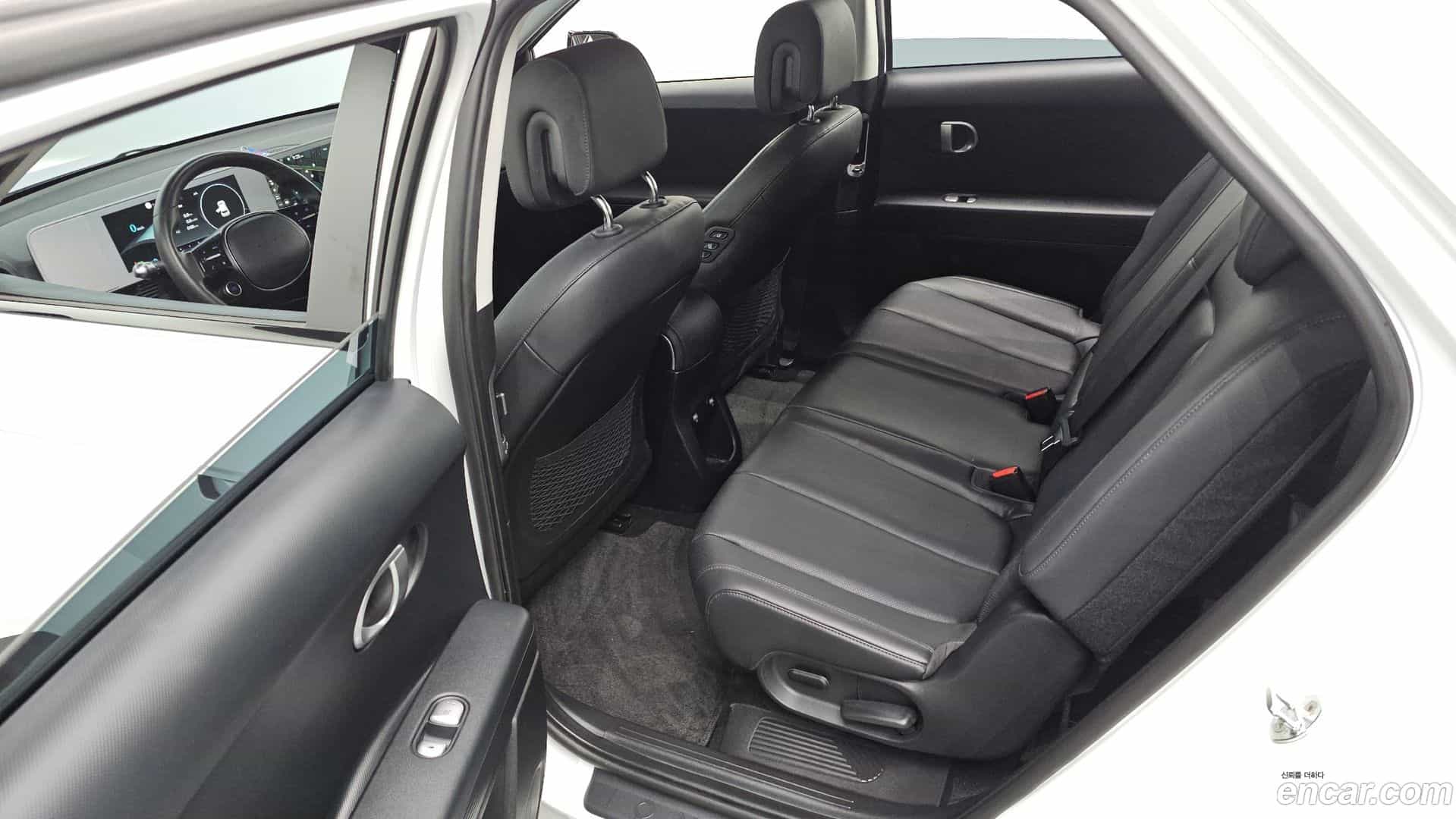 Ioniq5 Hyundai 2021.11-INNER-036