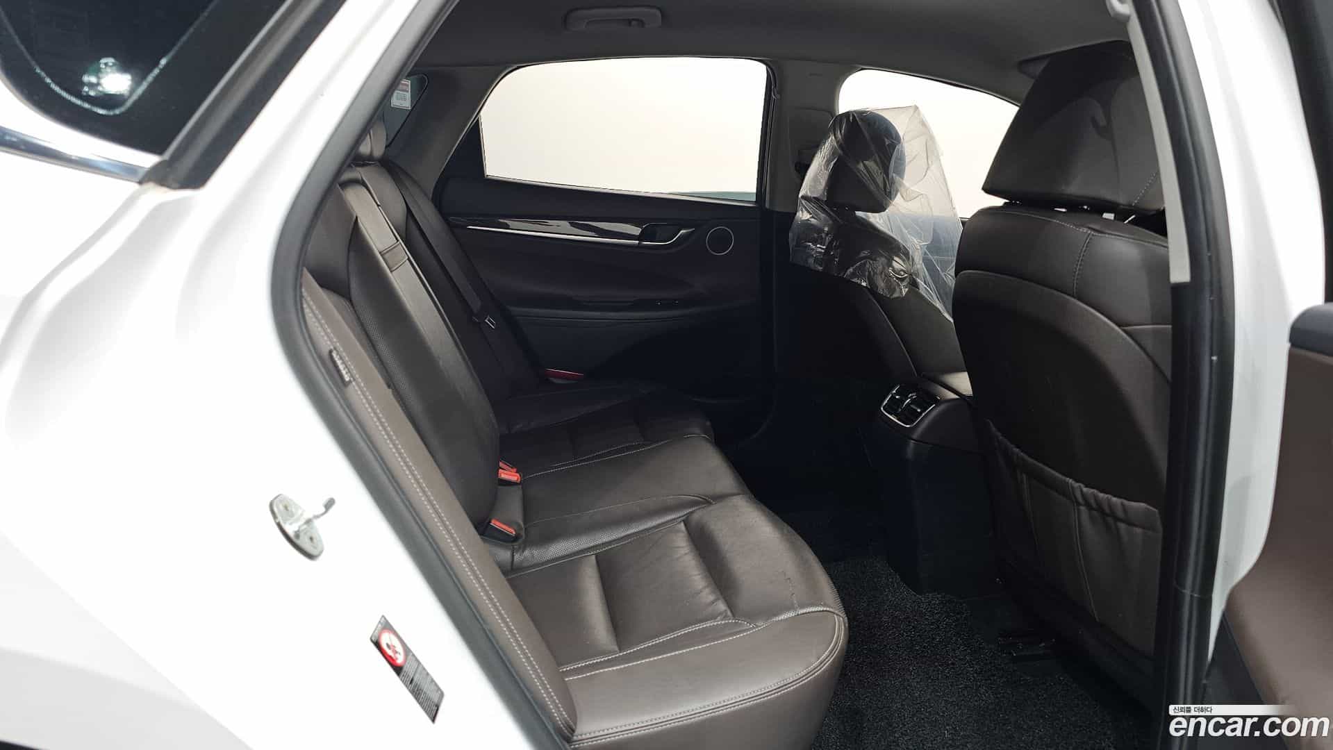 Grandeur Hyundai 2017.11-OPTION-022