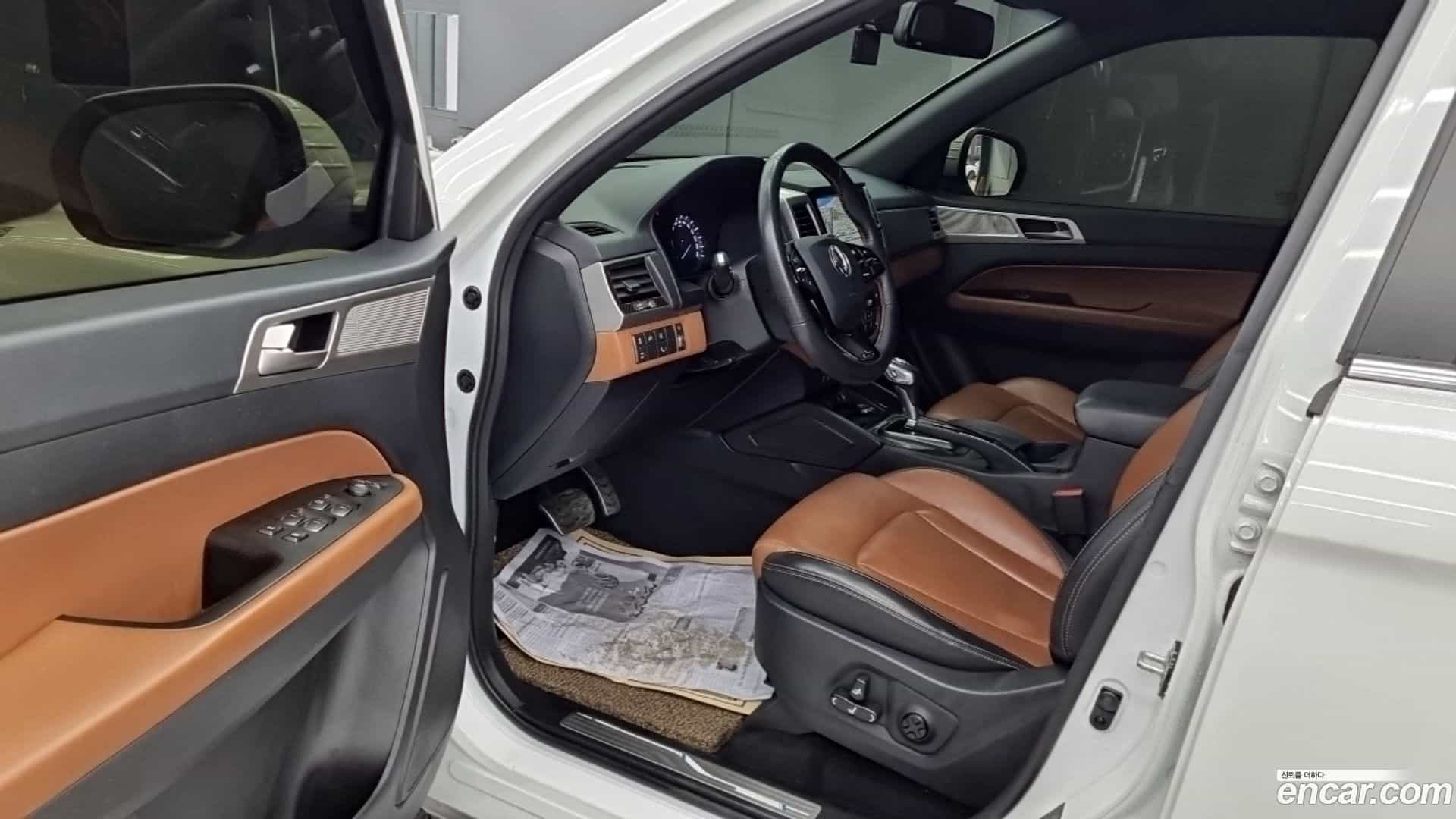 Rexton KG Mobility 2019.6-OPTION-018
