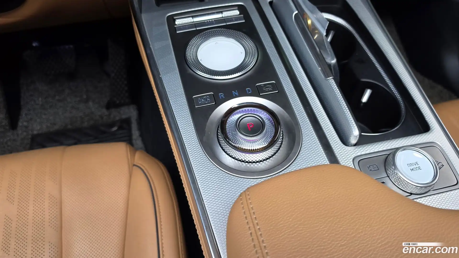 GV80 Genesis 2021.2-INNER-009