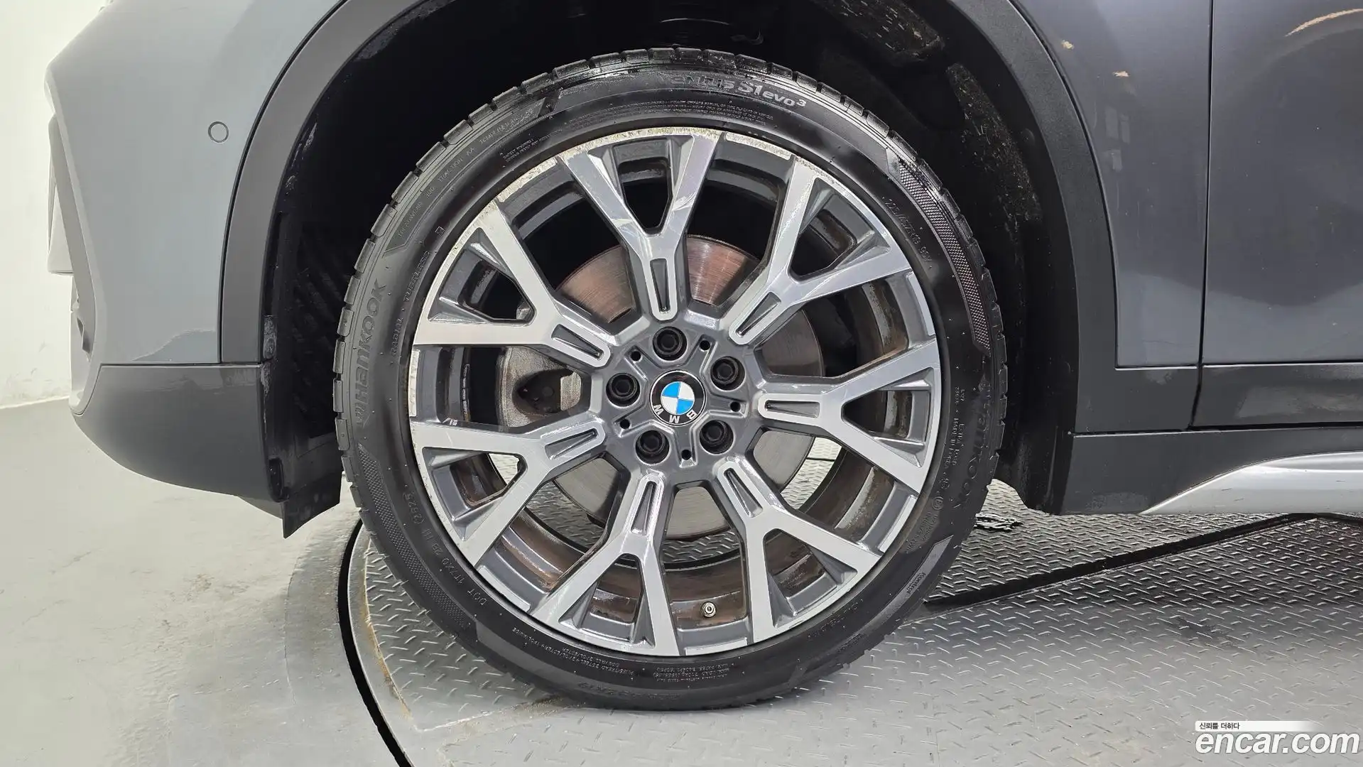 X1 BMW 2022.7-OUTER-005
