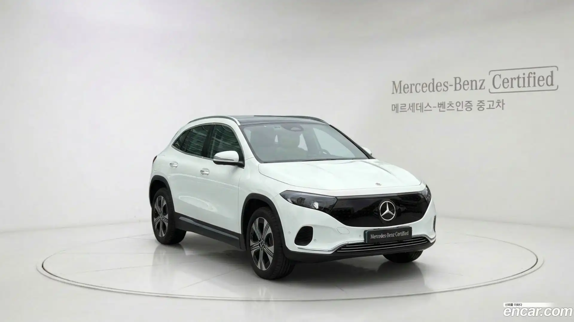 EQA Mercedes-Benz 2025.7-OUTER-001