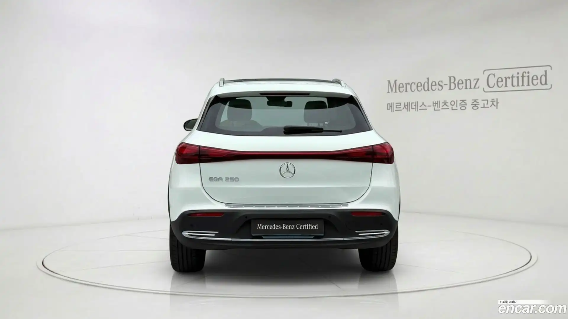 EQA Mercedes-Benz 2025.7-OUTER-004