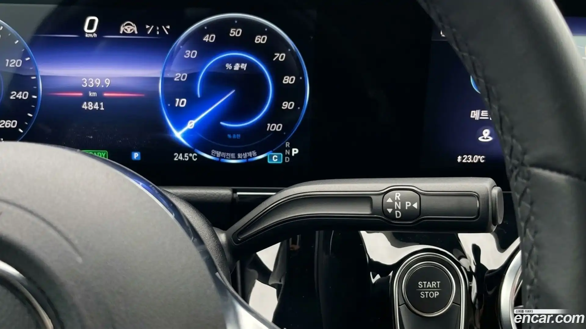 EQA Mercedes-Benz 2025.7-INNER-009