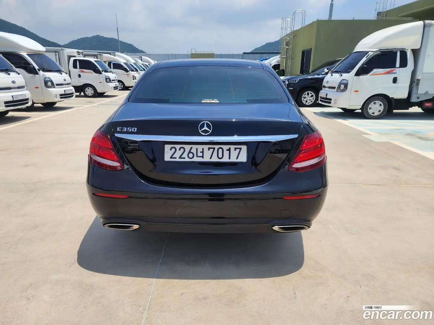 E-Class Mercedes-Benz 2019.11-OUTER-005