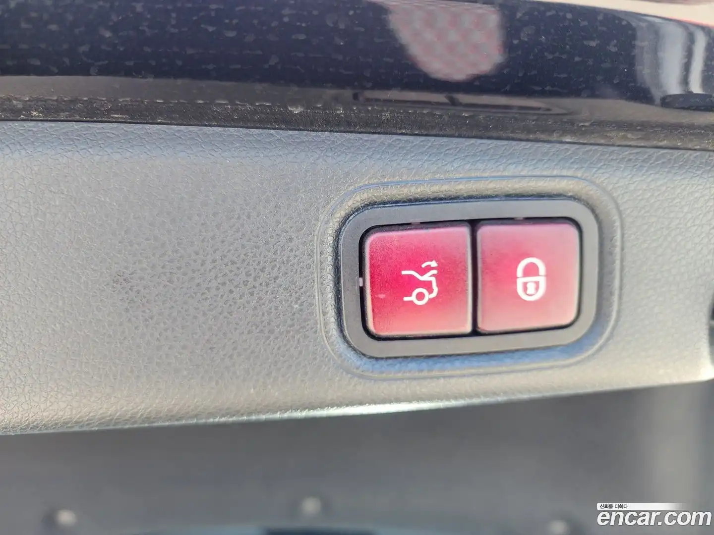 E-Class Mercedes-Benz 2019.11-OPTION-023