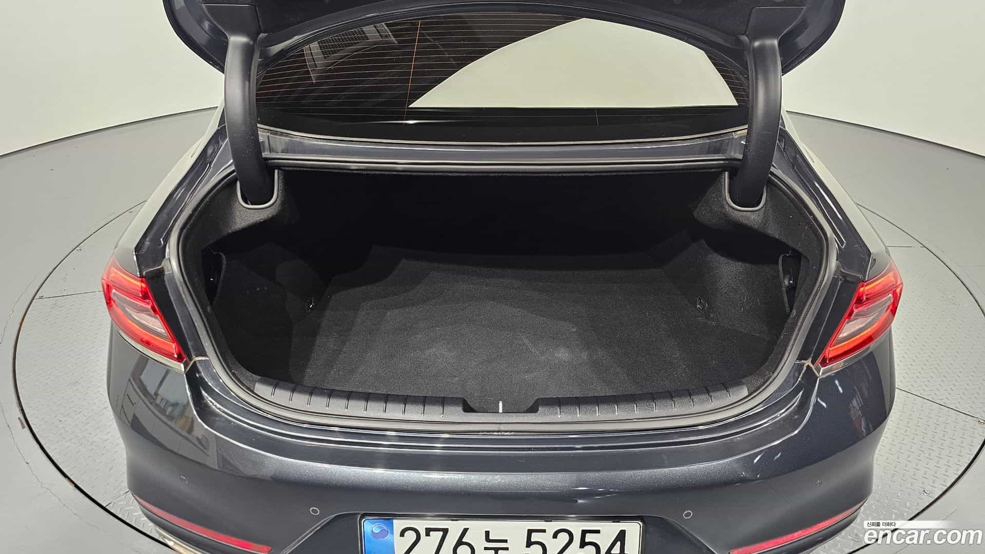 Grandeur Hyundai 2017.0-OPTION-045