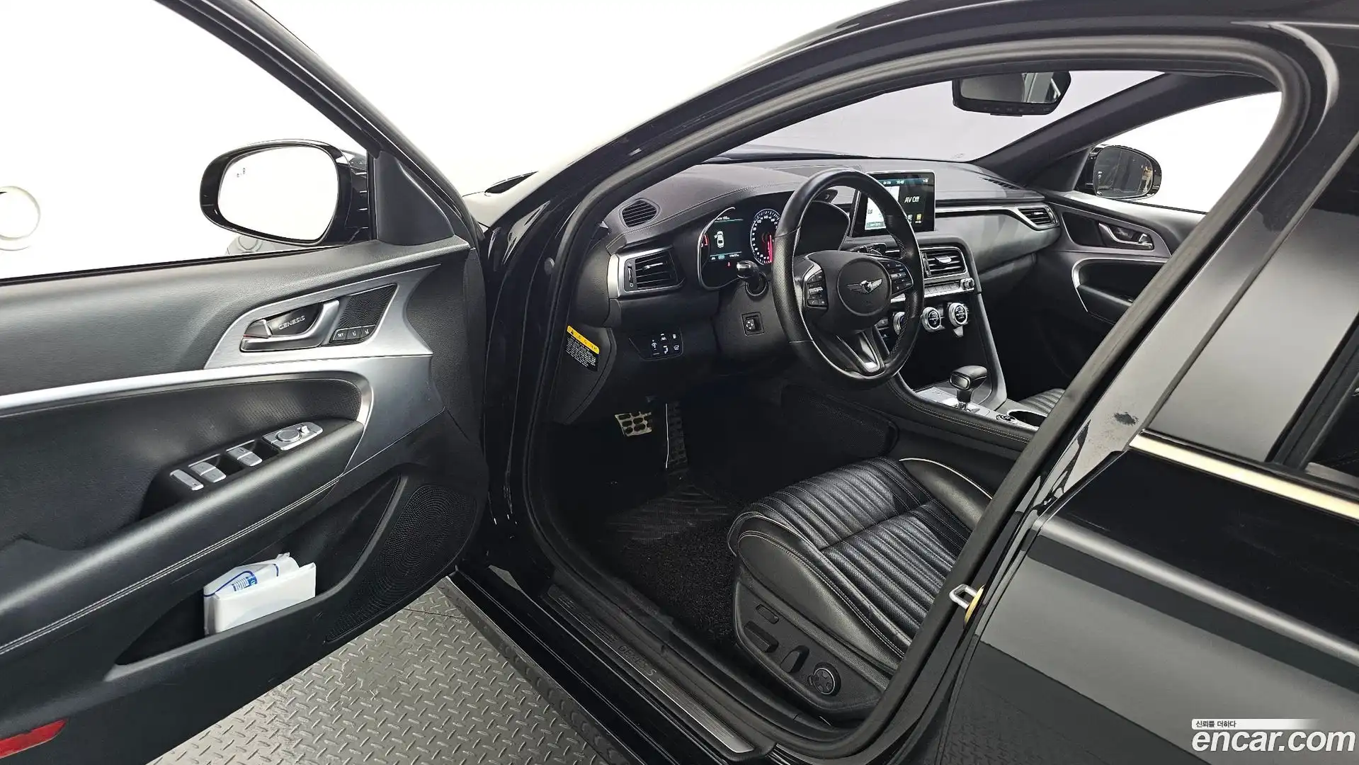 G70 Genesis 2019.2-INNER-010