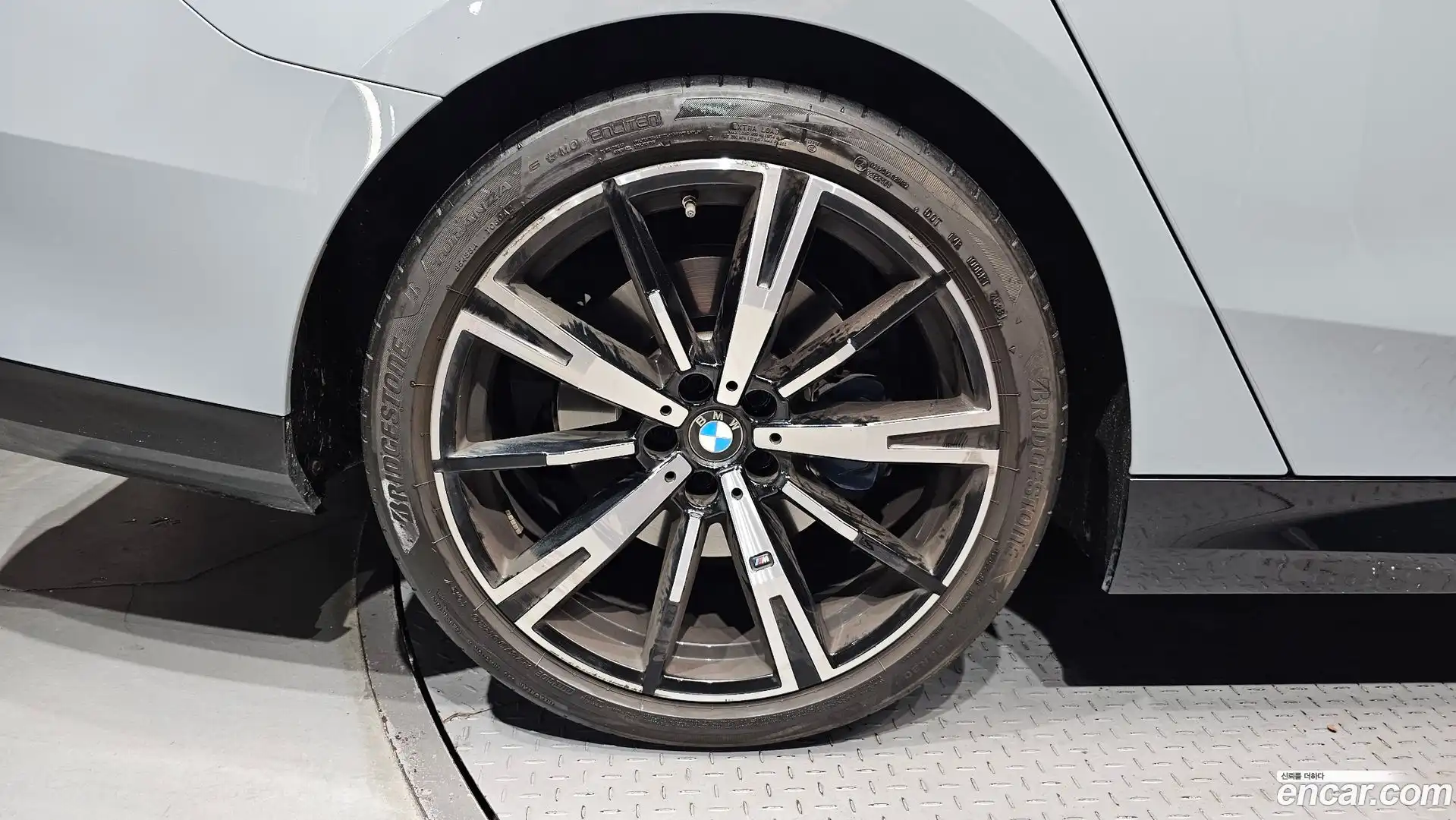 5-Series BMW 2024.9-OUTER-005