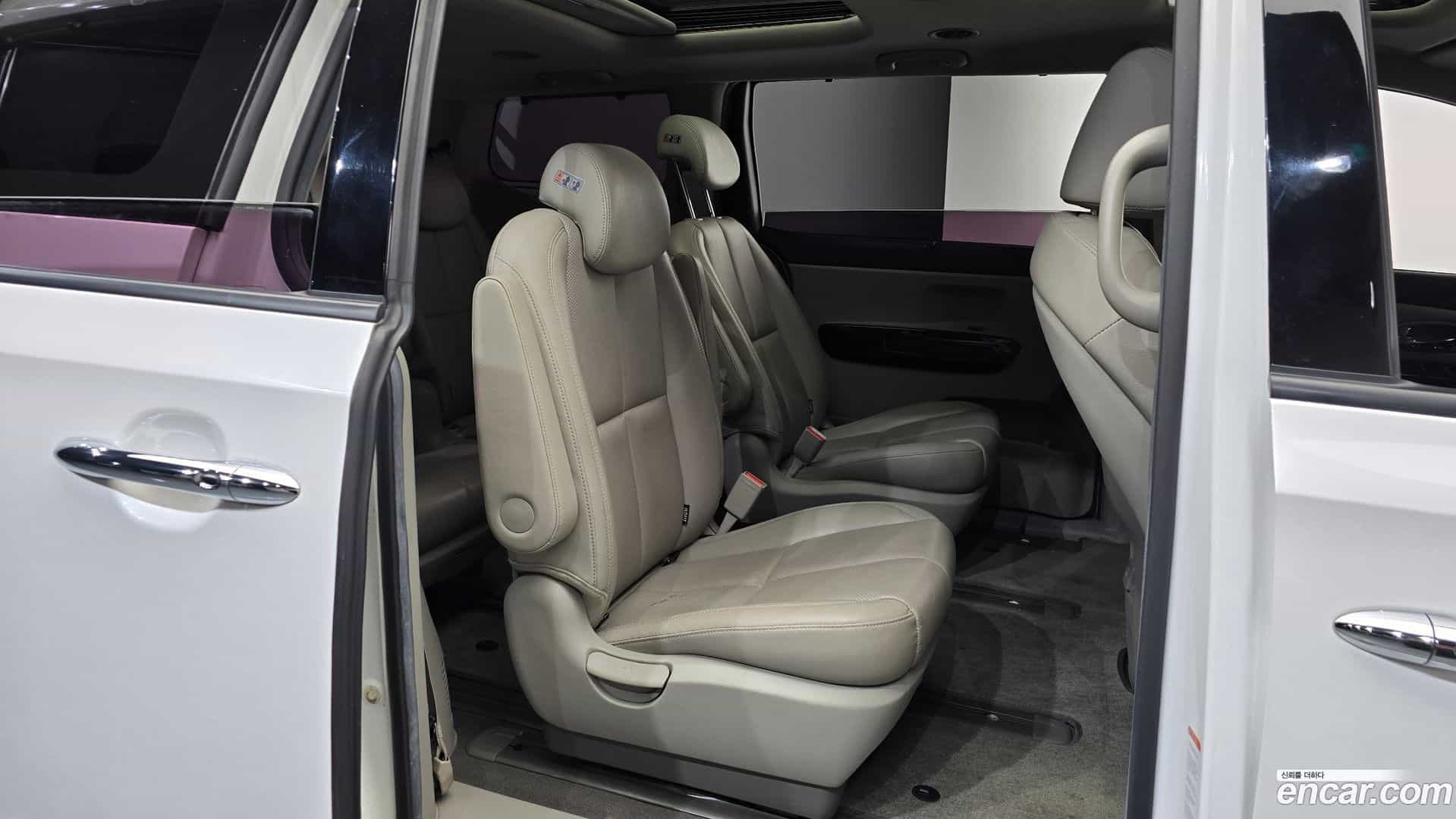 Canival Kia 2019.1-OPTION-015