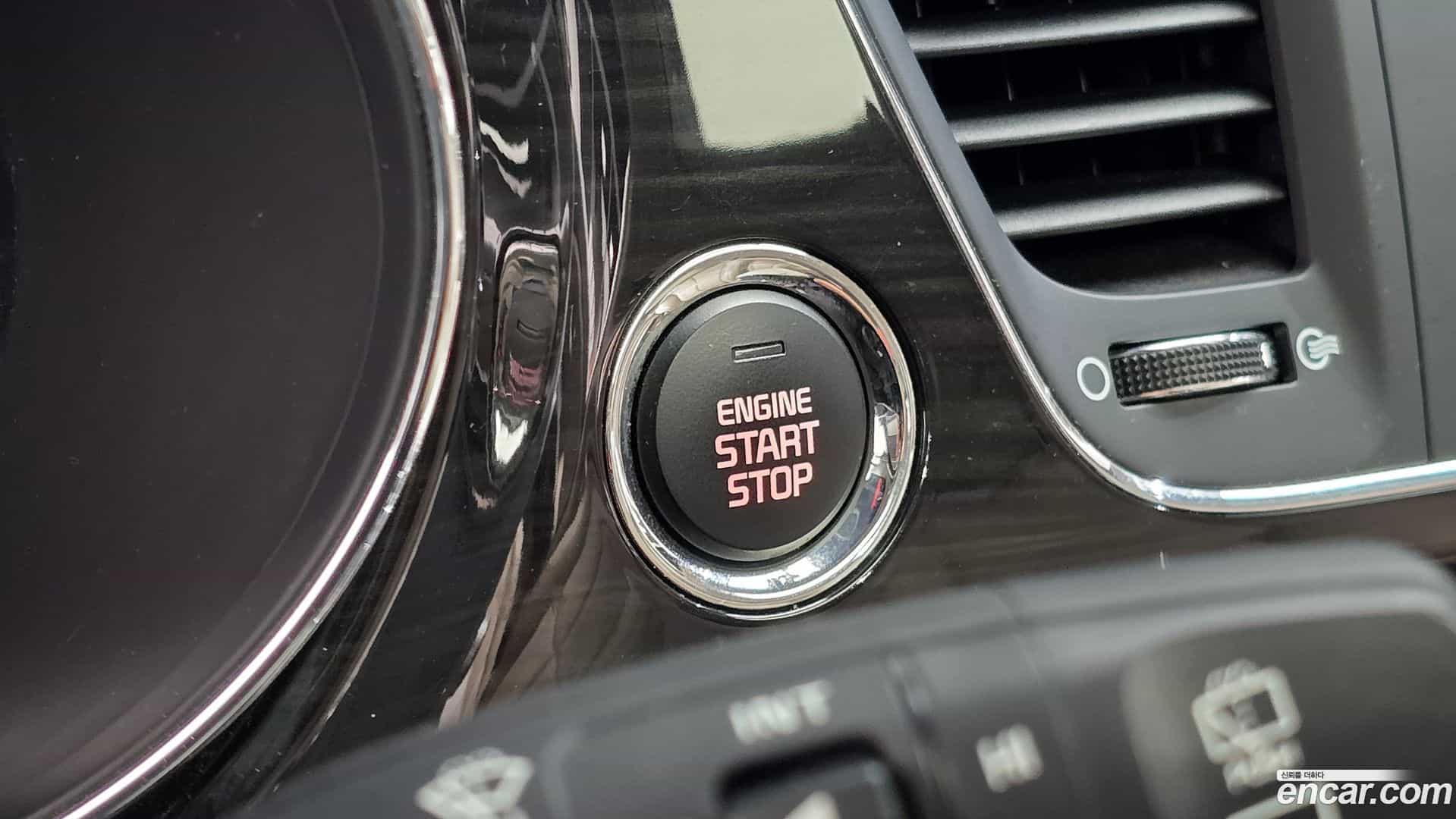 Canival Kia 2019.1-OPTION-050