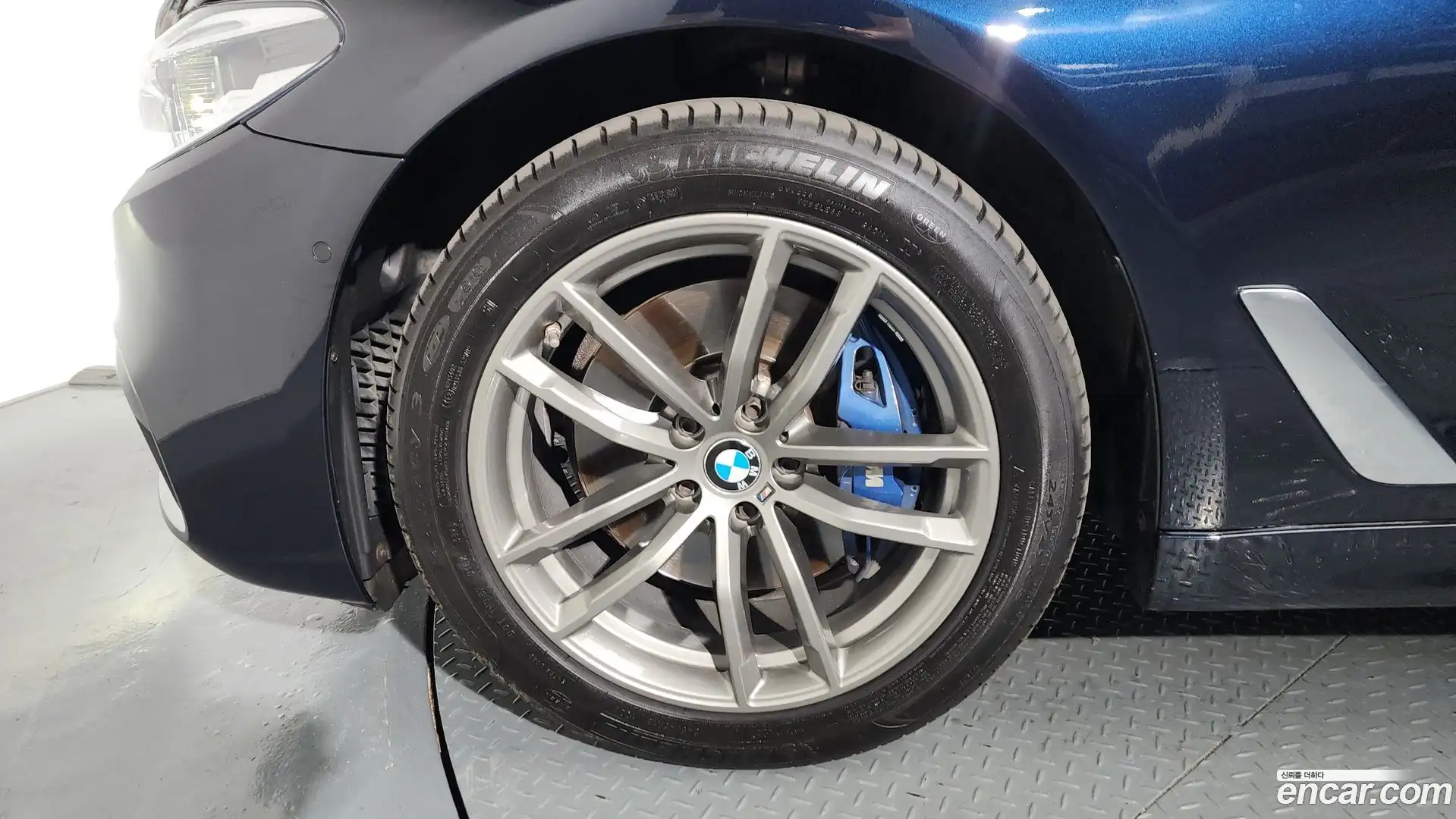 5-Series BMW 2018.2-OUTER-005