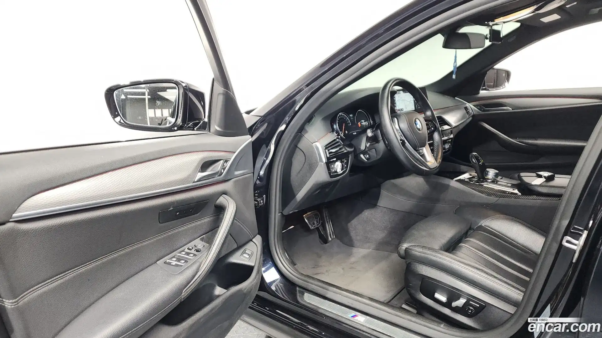 5-Series BMW 2018.2-INNER-010