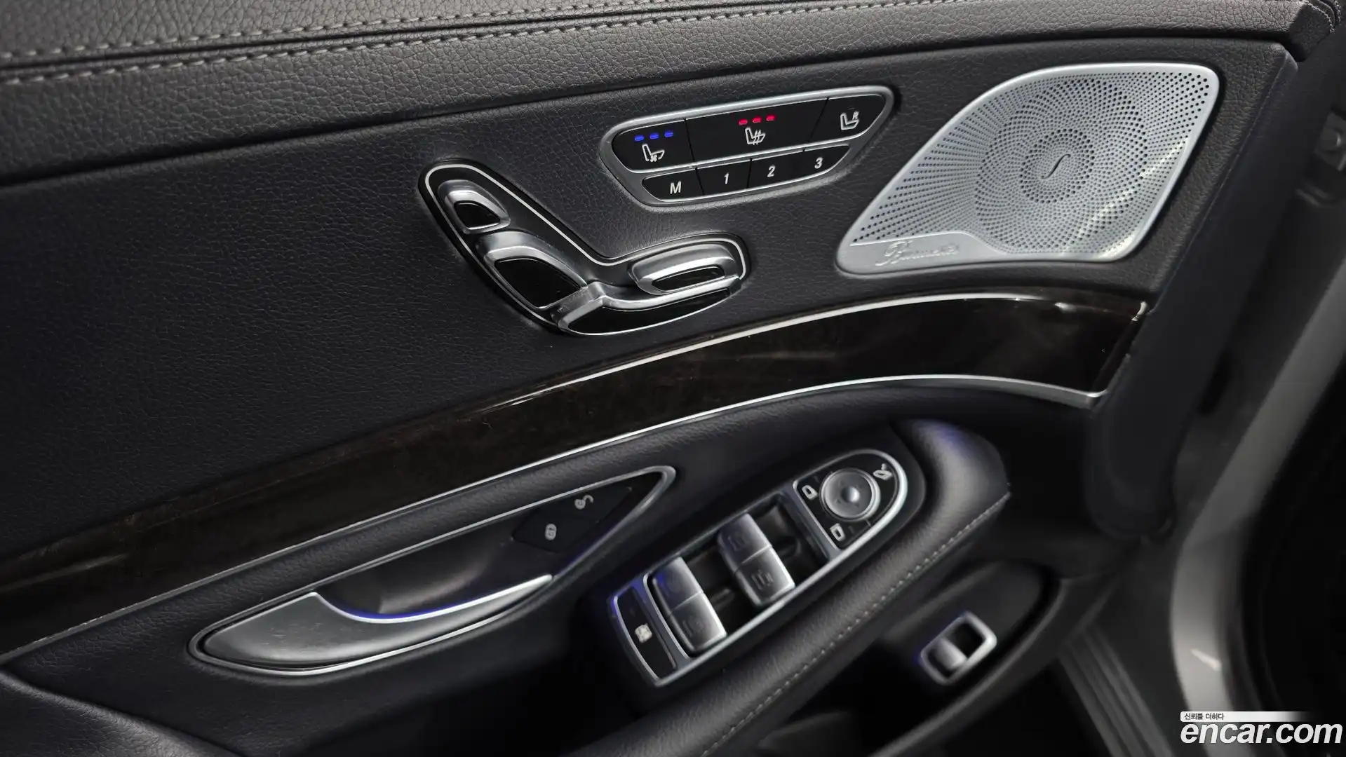 S-Class Mercedes-Benz 2015.8-OPTION-018