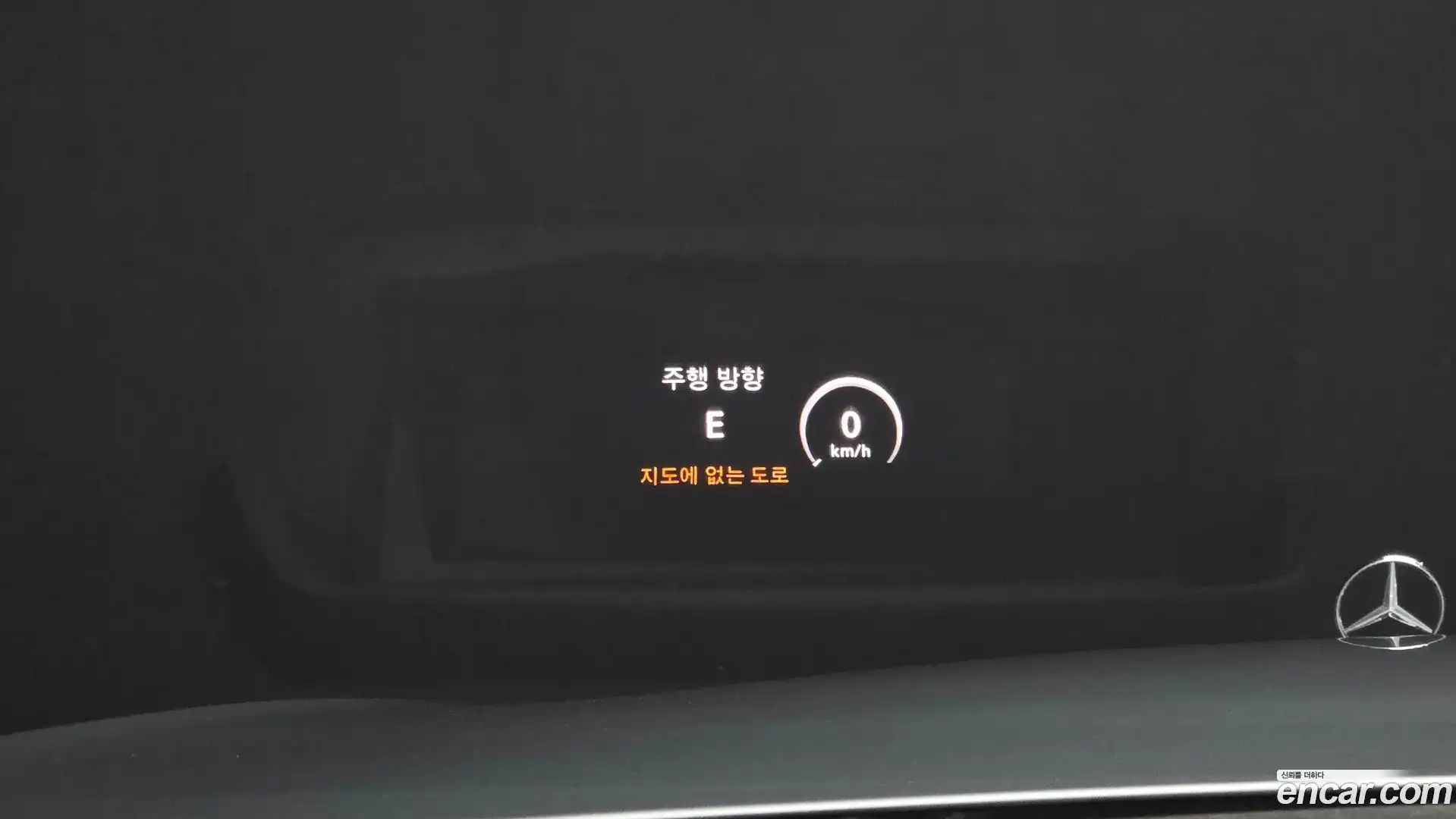 S-Class Mercedes-Benz 2015.8-OPTION-022