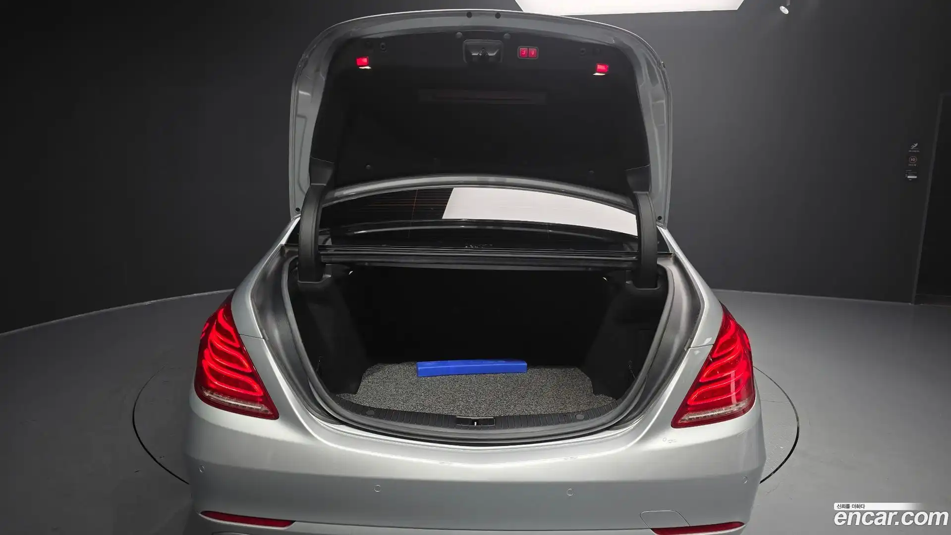 S-Class Mercedes-Benz 2015.8-OPTION-024