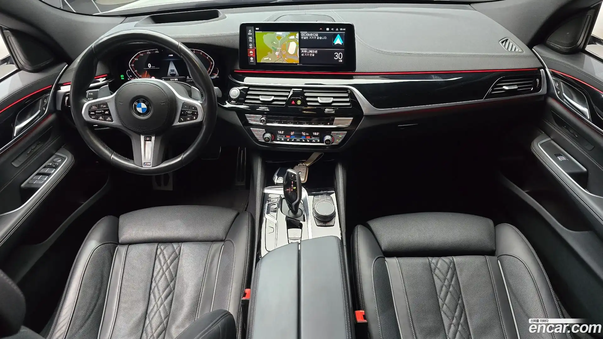 Gran Turismo BMW 2022.8-INNER-007