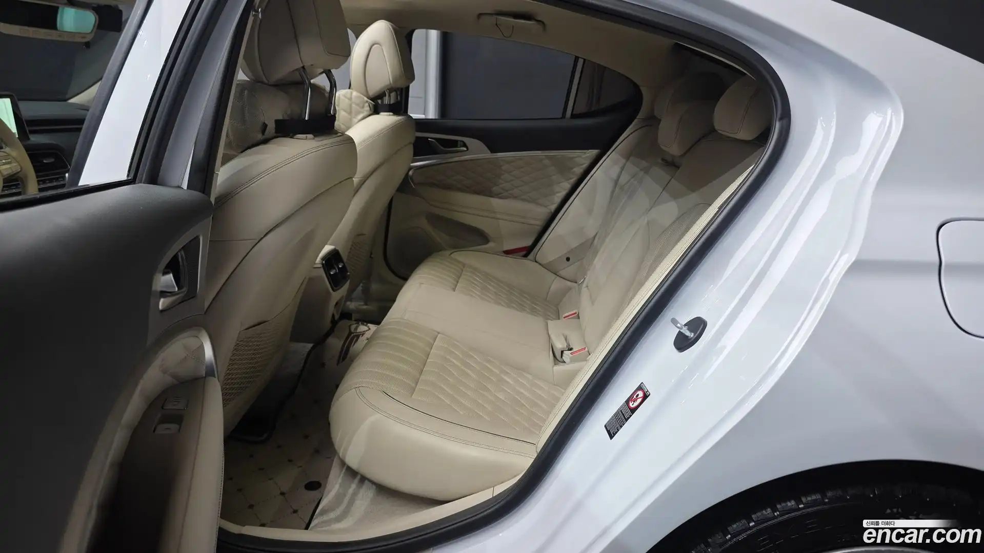 G70 Genesis 2019.3-OPTION-016