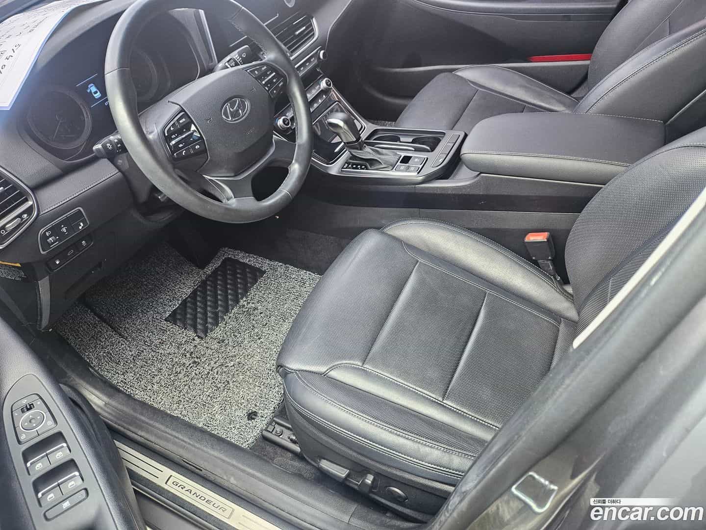 Grandeur Hyundai 2016.10-INNER-007