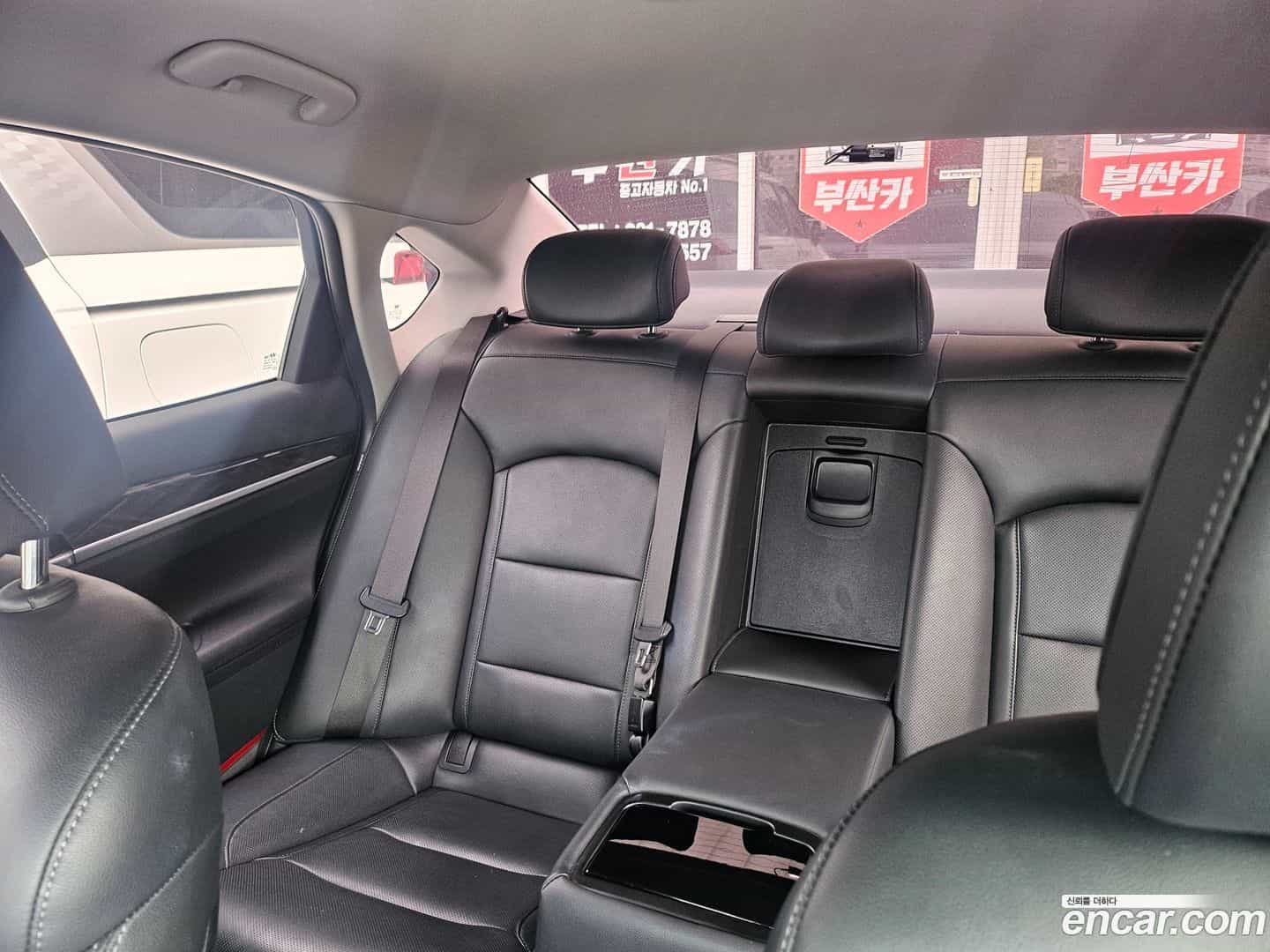 Grandeur Hyundai 2016.10-OPTION-020