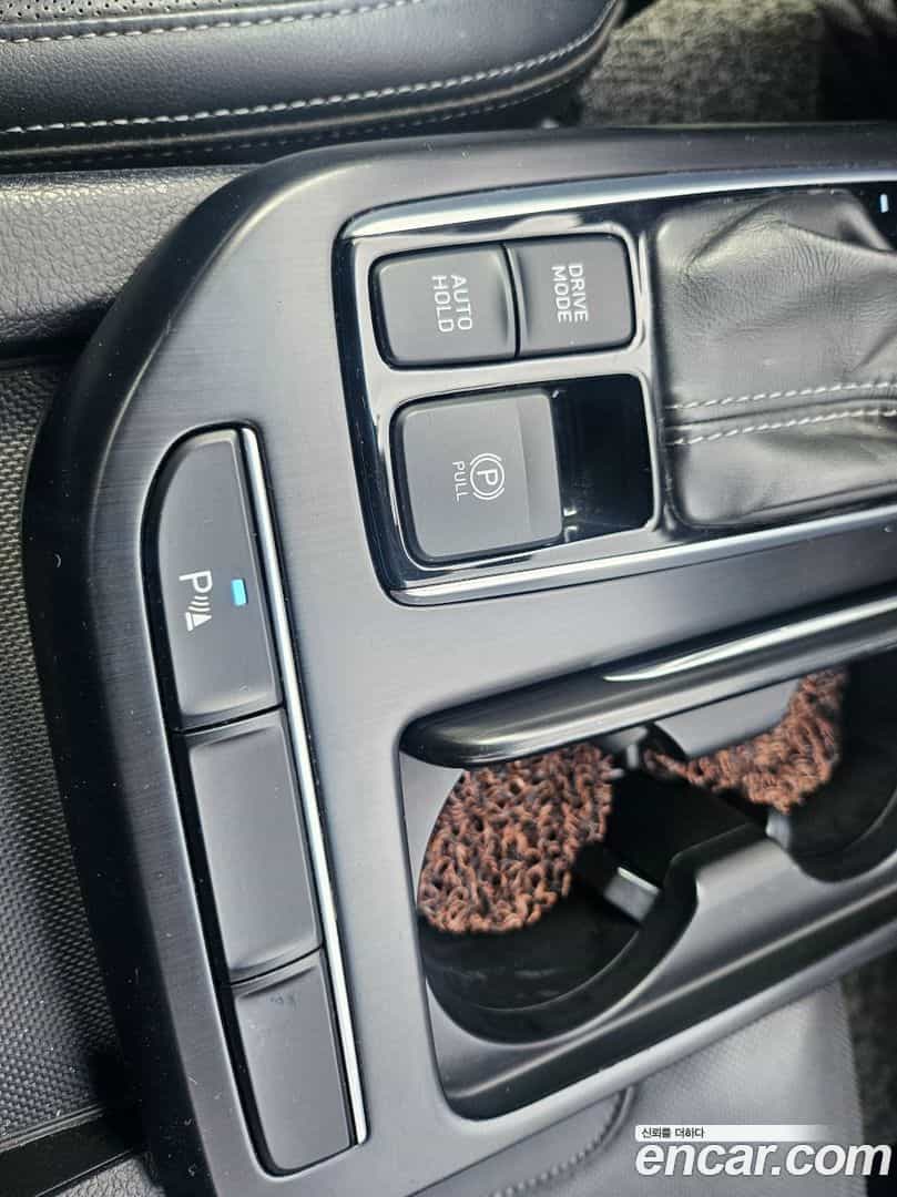 Grandeur Hyundai 2016.10-OPTION-023