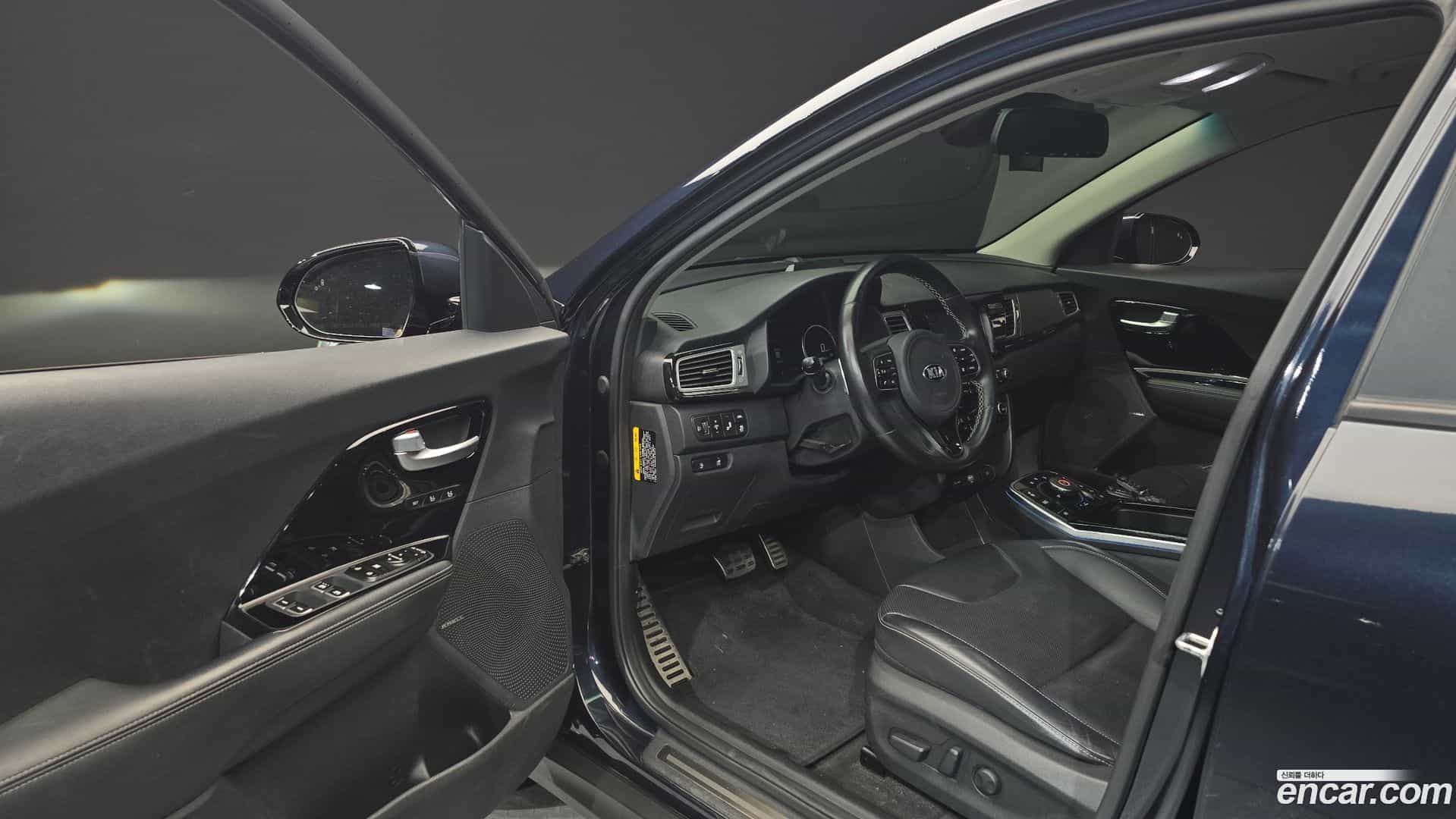 Niro Kia 2019.3-INNER-010