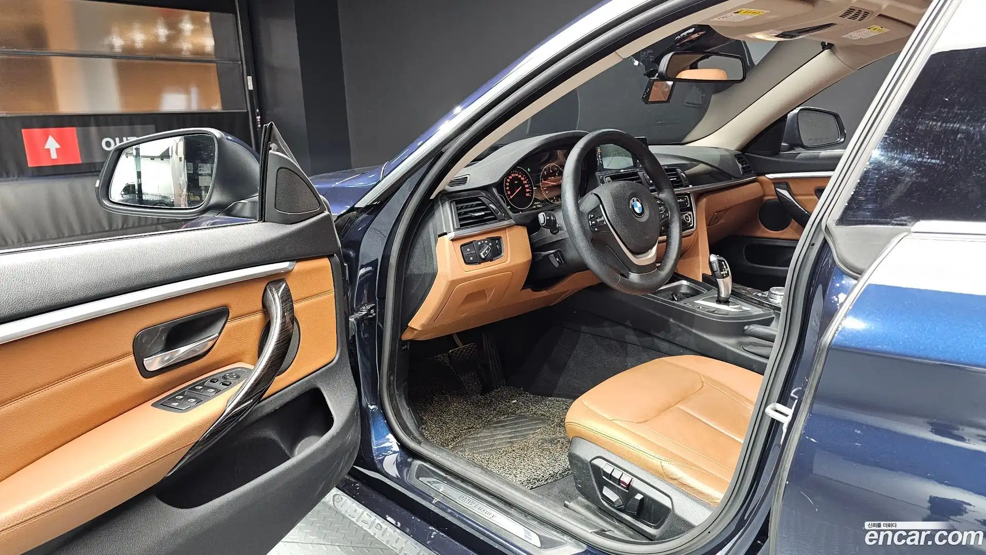 4-Series BMW 2015.0-INNER-010