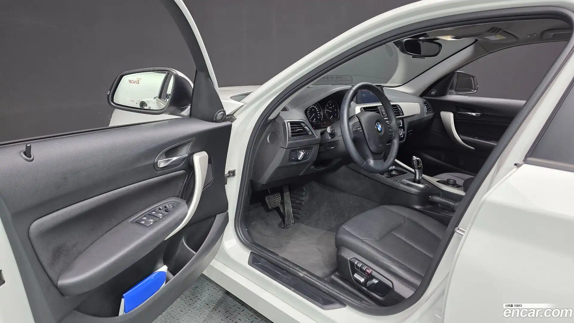 1-Series BMW 2017.9-INNER-010