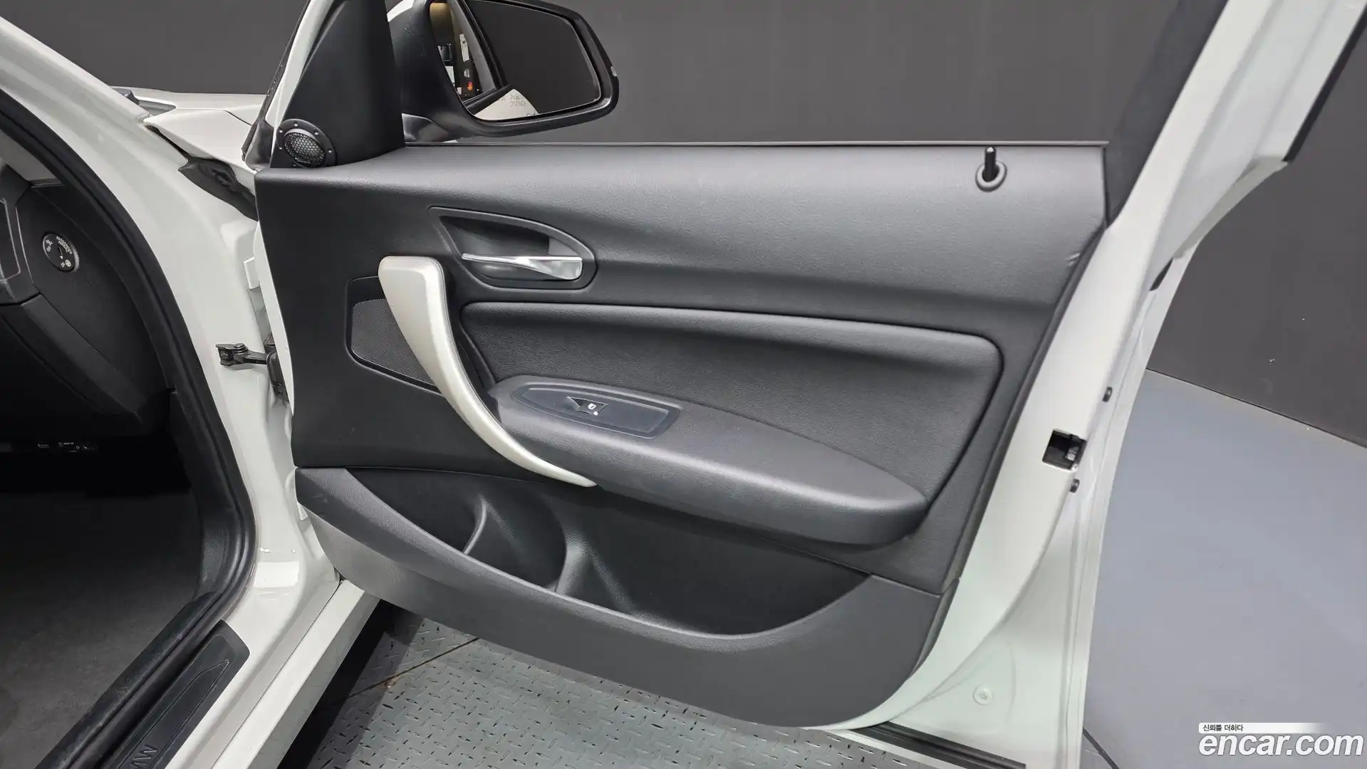 1-Series BMW 2017.9-INNER-034