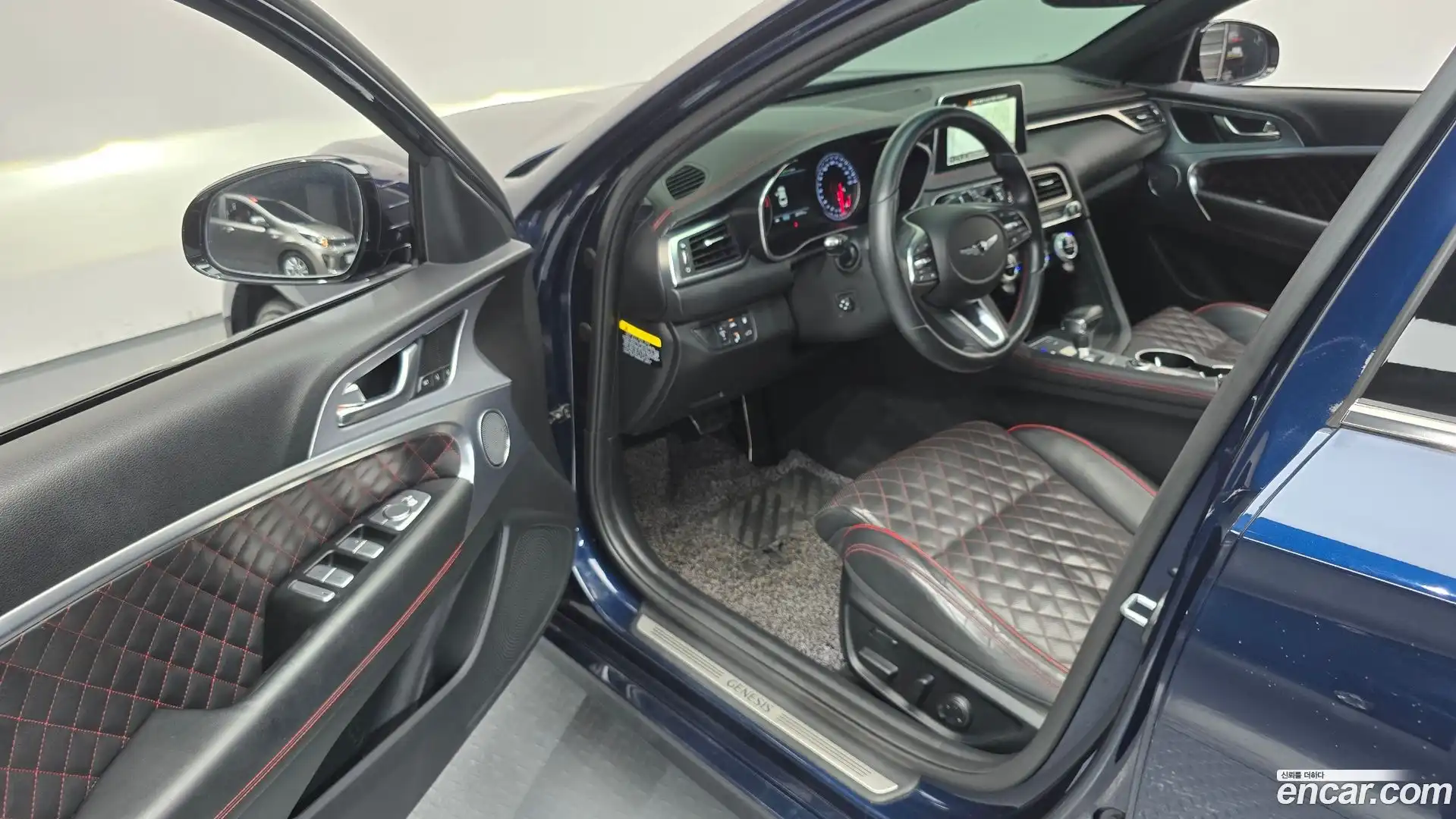 G70 Genesis 2018.0-INNER-010