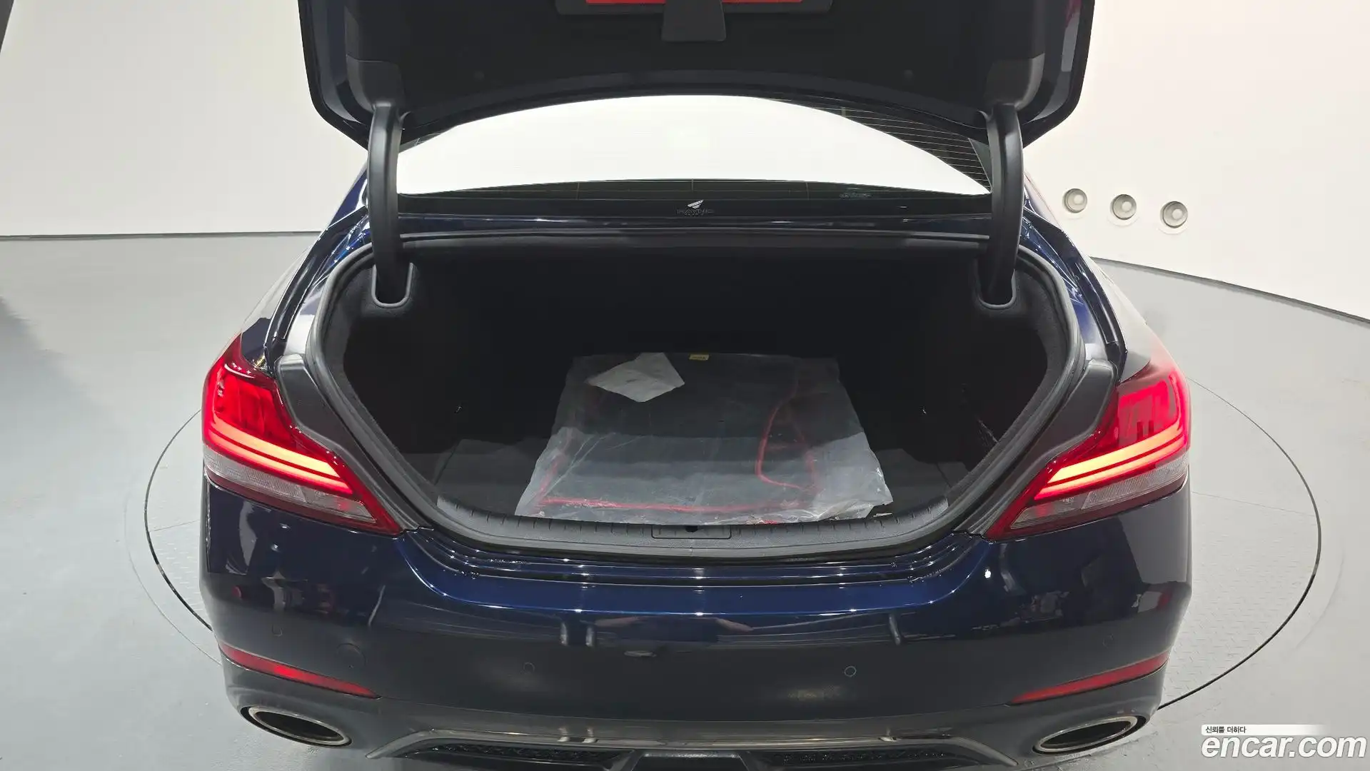G70 Genesis 2018.0-OPTION-024