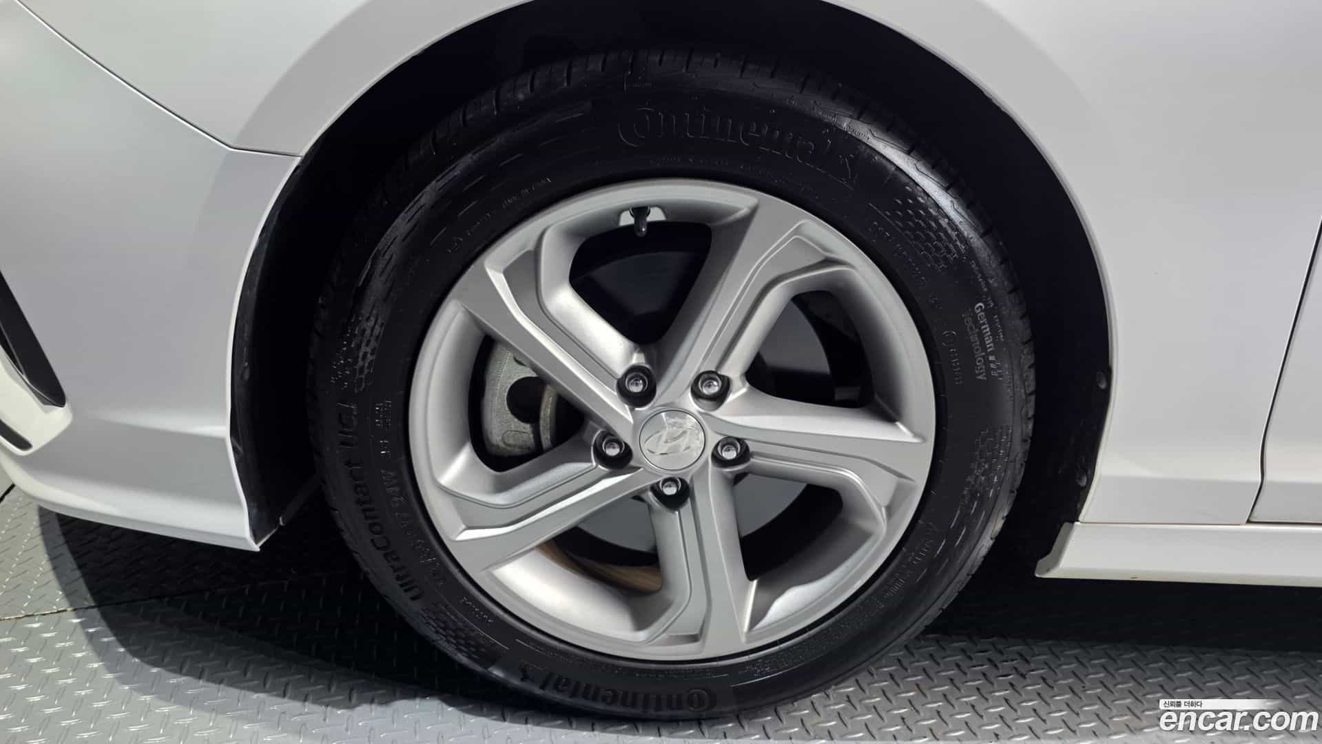 Sonata Hyundai 2019.0-OUTER-005