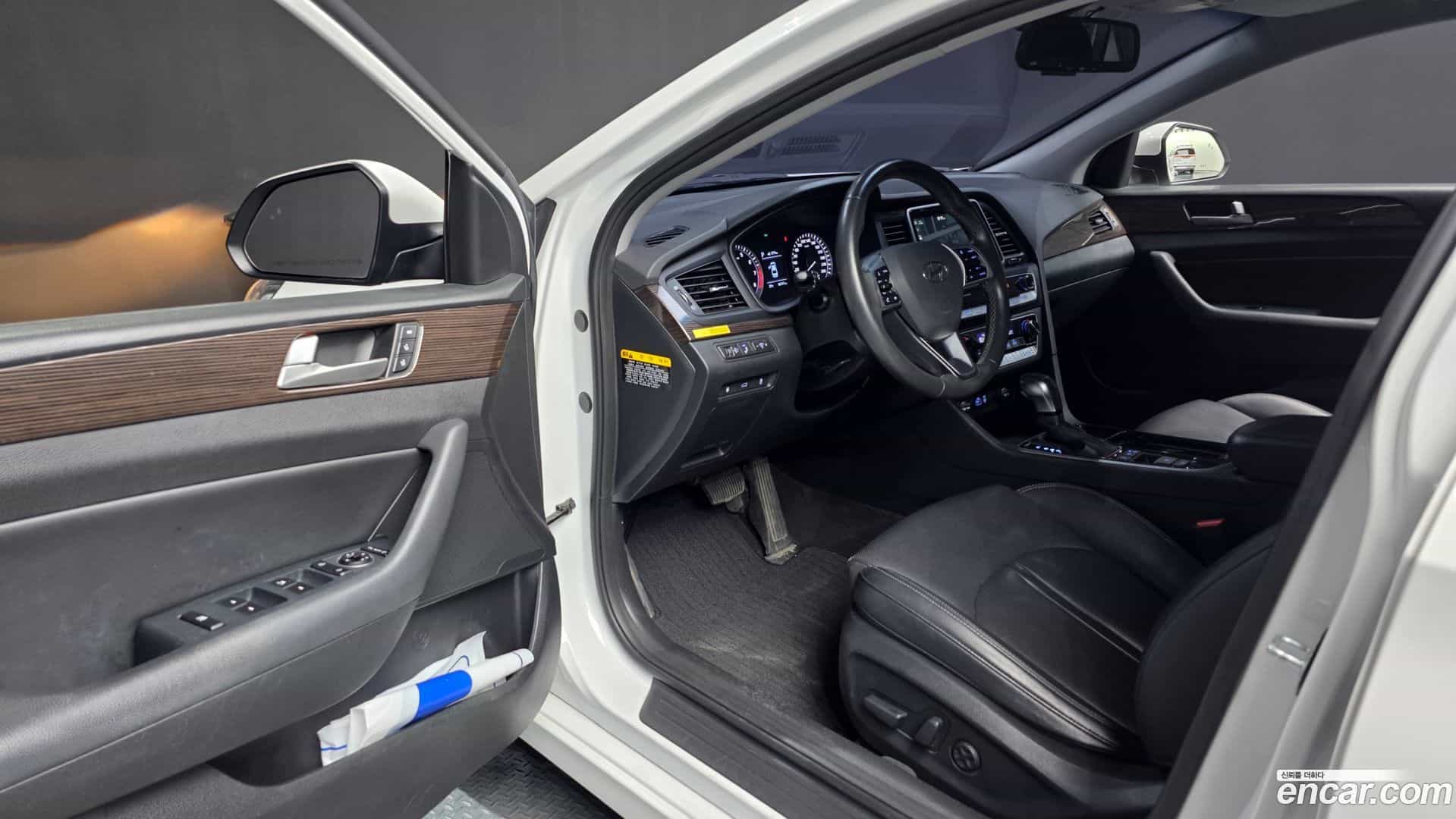 Sonata Hyundai 2019.0-INNER-010