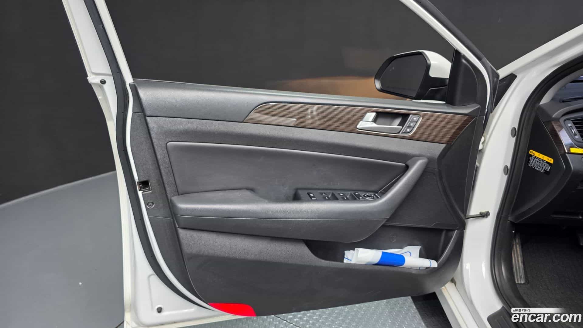 Sonata Hyundai 2019.0-INNER-034