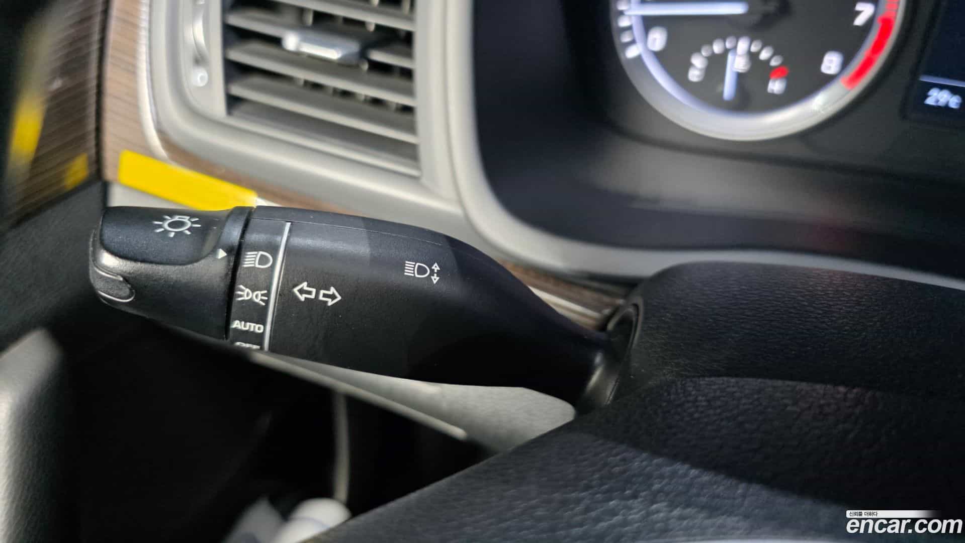 Sonata Hyundai 2019.0-OPTION-047