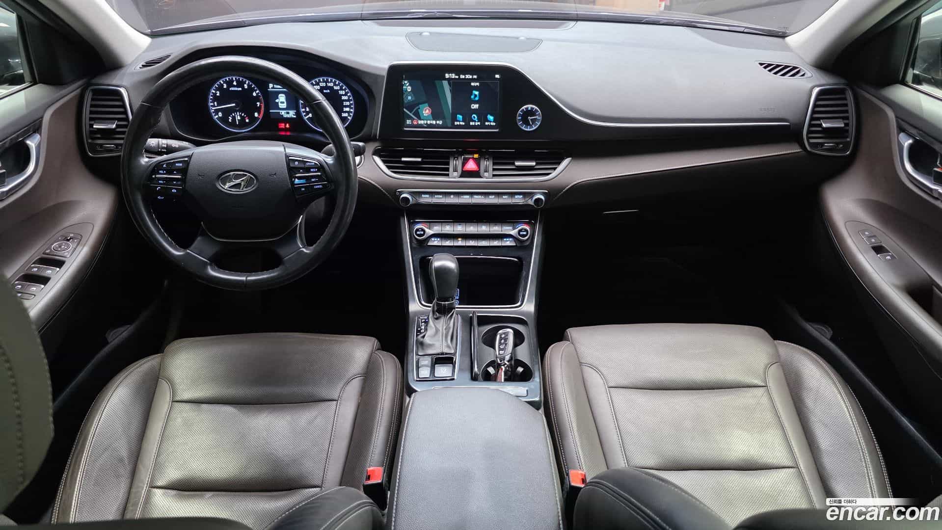 Grandeur Hyundai 2017.2-INNER-007