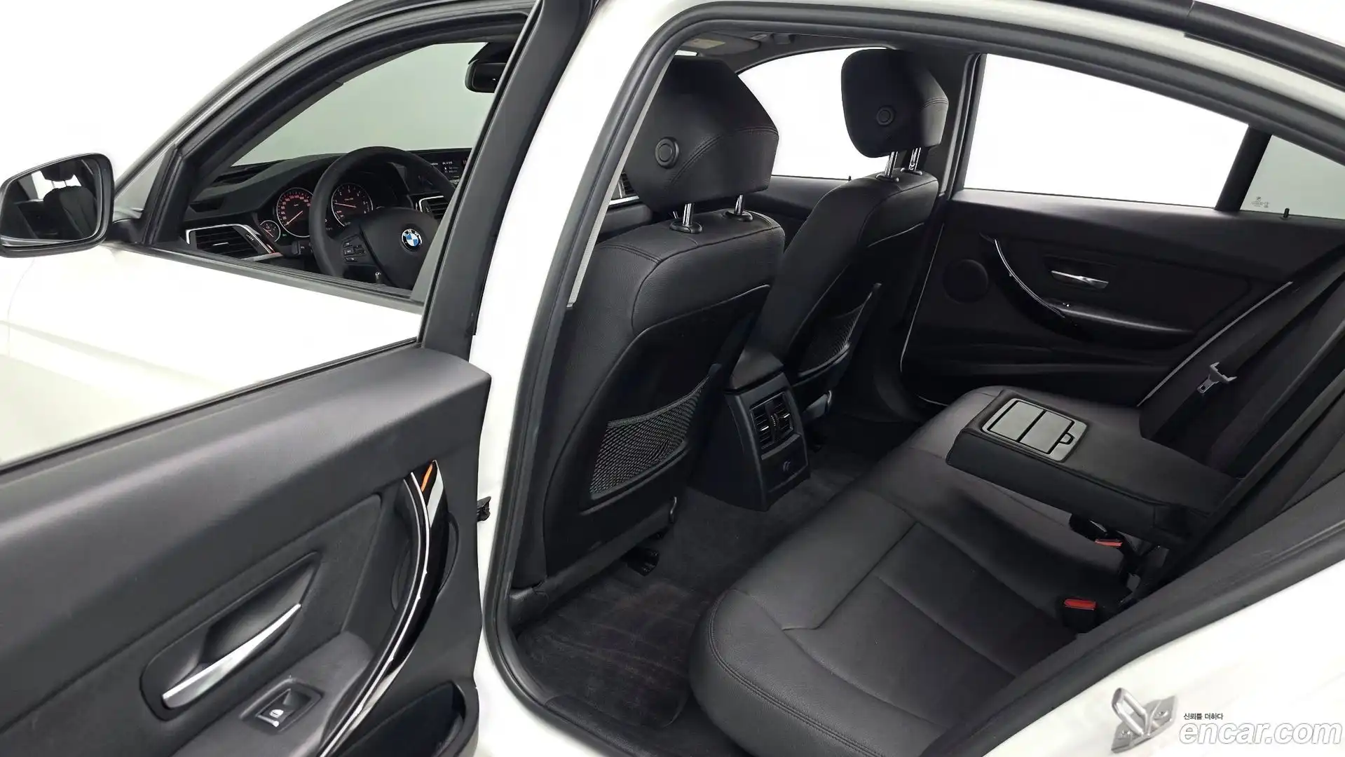 3-Series BMW 2018.1-OPTION-015