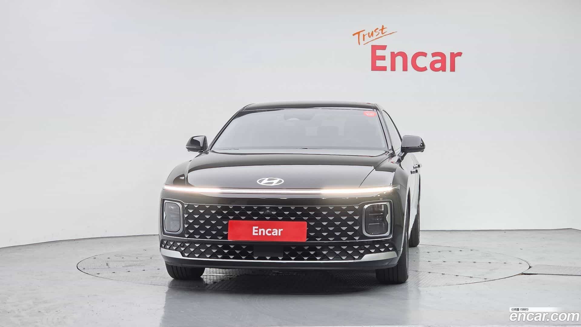 Grandeur Hyundai 2023.1-OUTER-003