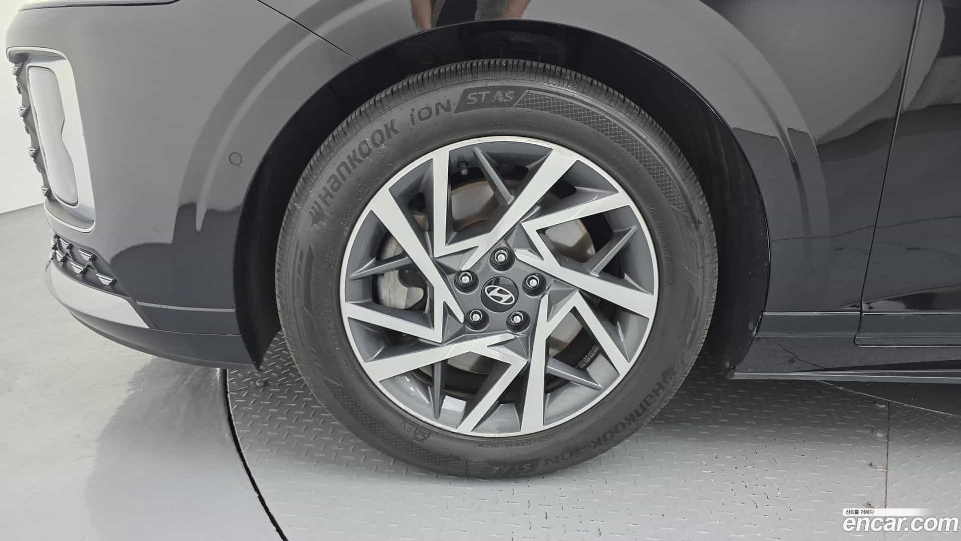 Grandeur Hyundai 2023.1-OUTER-005