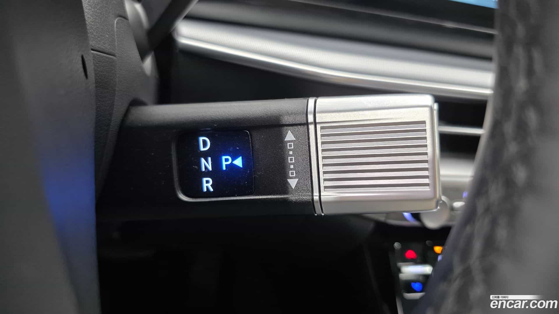 Grandeur Hyundai 2023.1-INNER-009