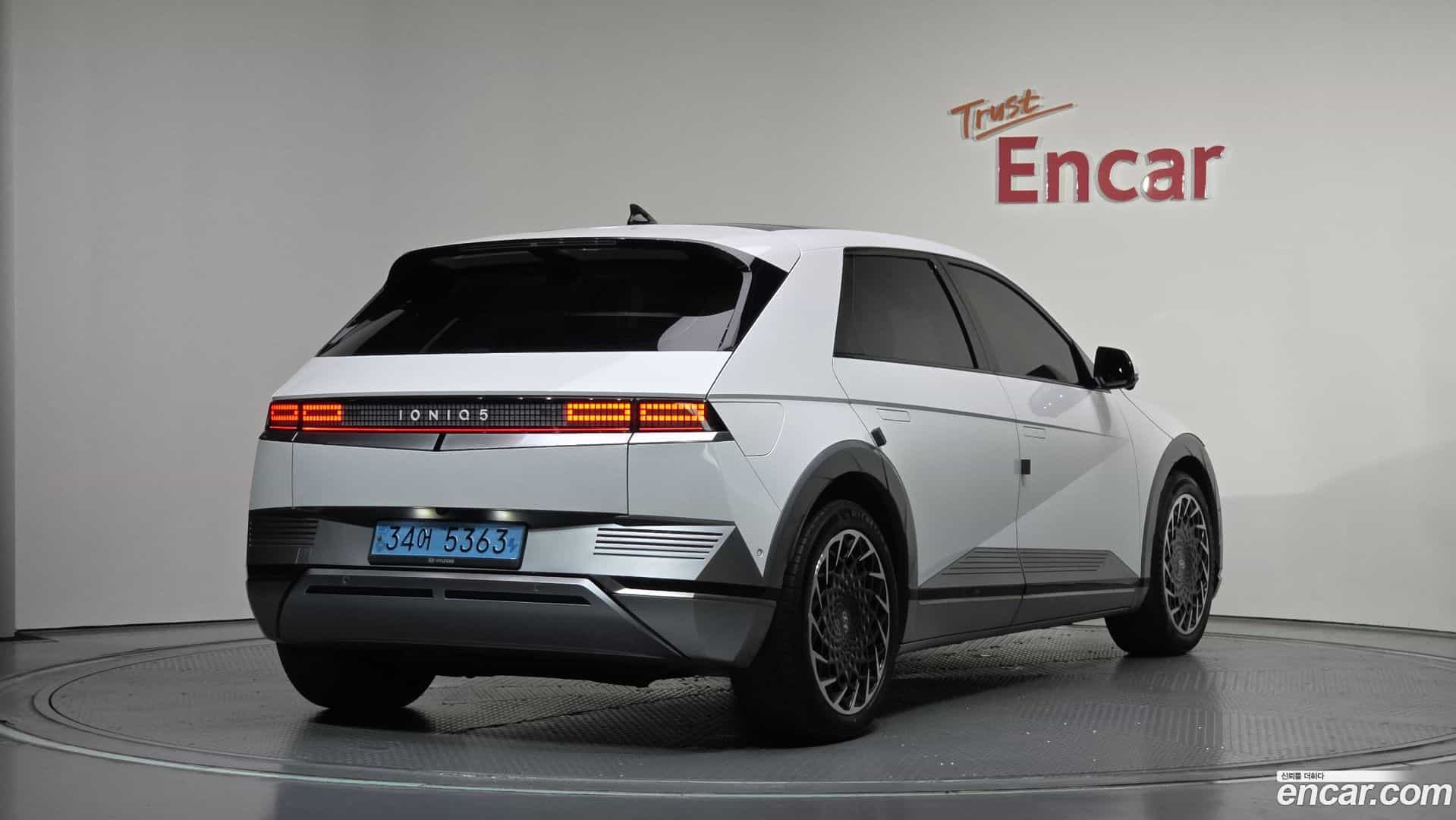 Ioniq5 Hyundai 2022.10-OUTER-002
