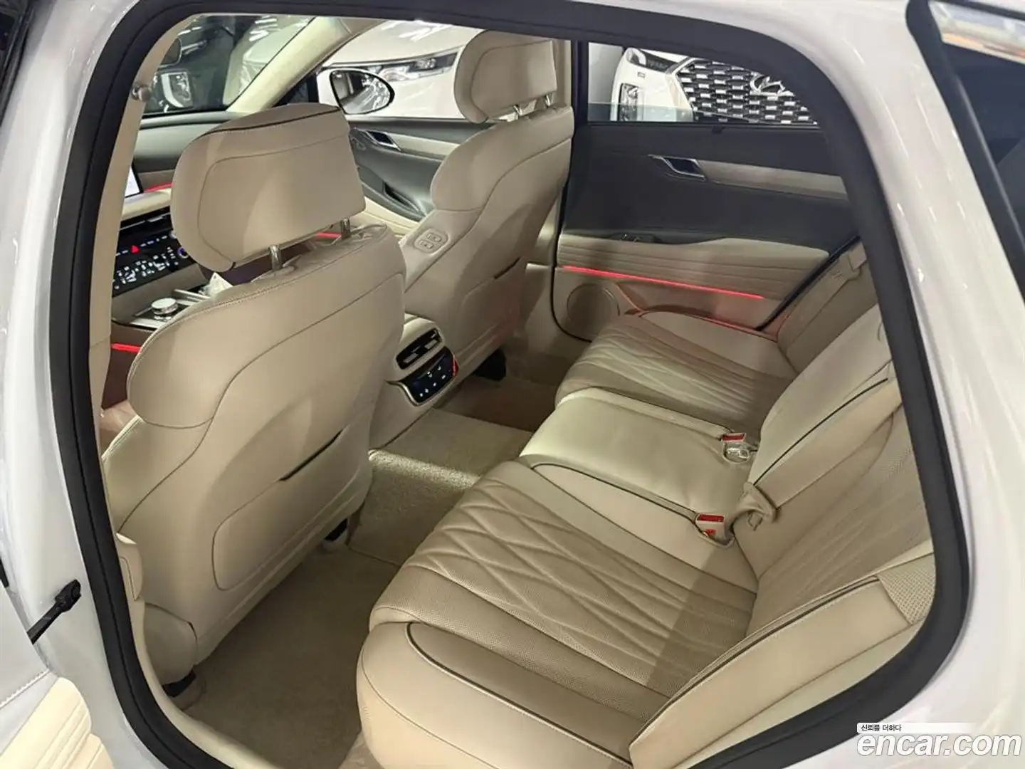 G80 Genesis 2024.5-INNER-009