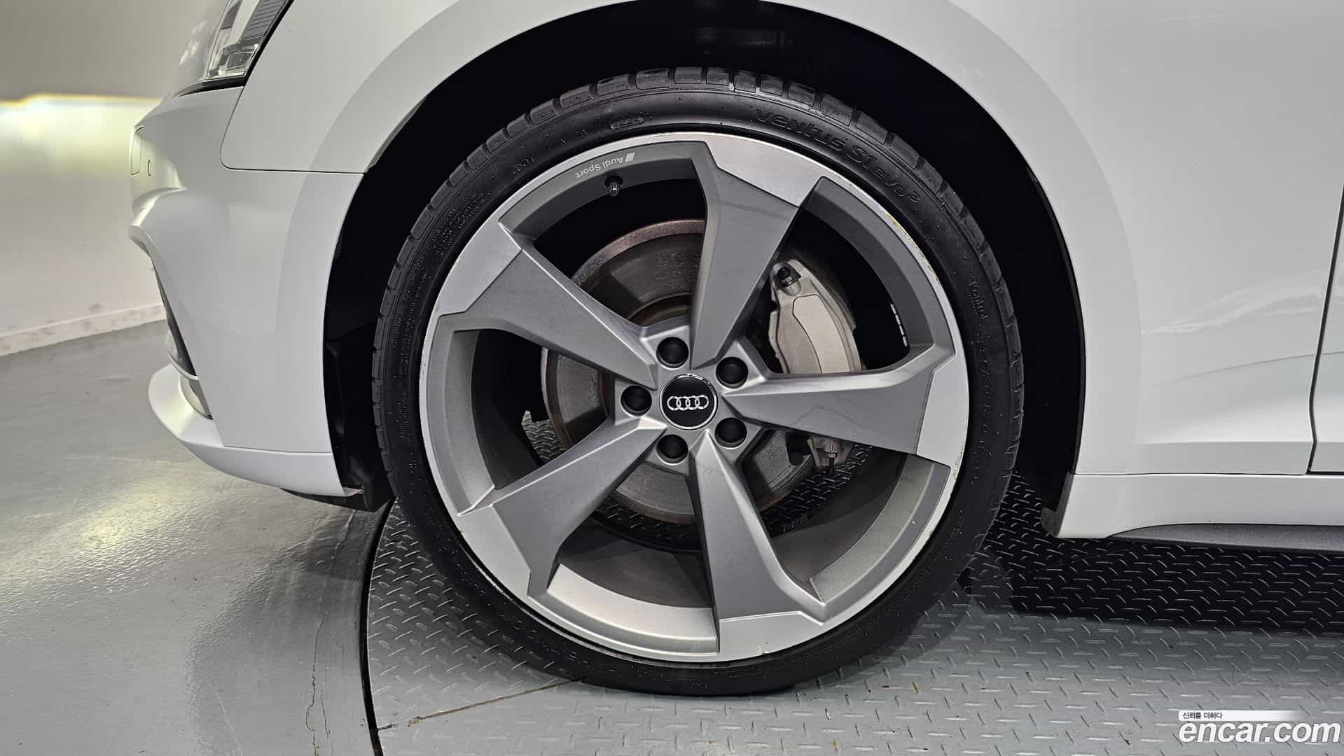 A5 Audi 2019.11-OUTER-005