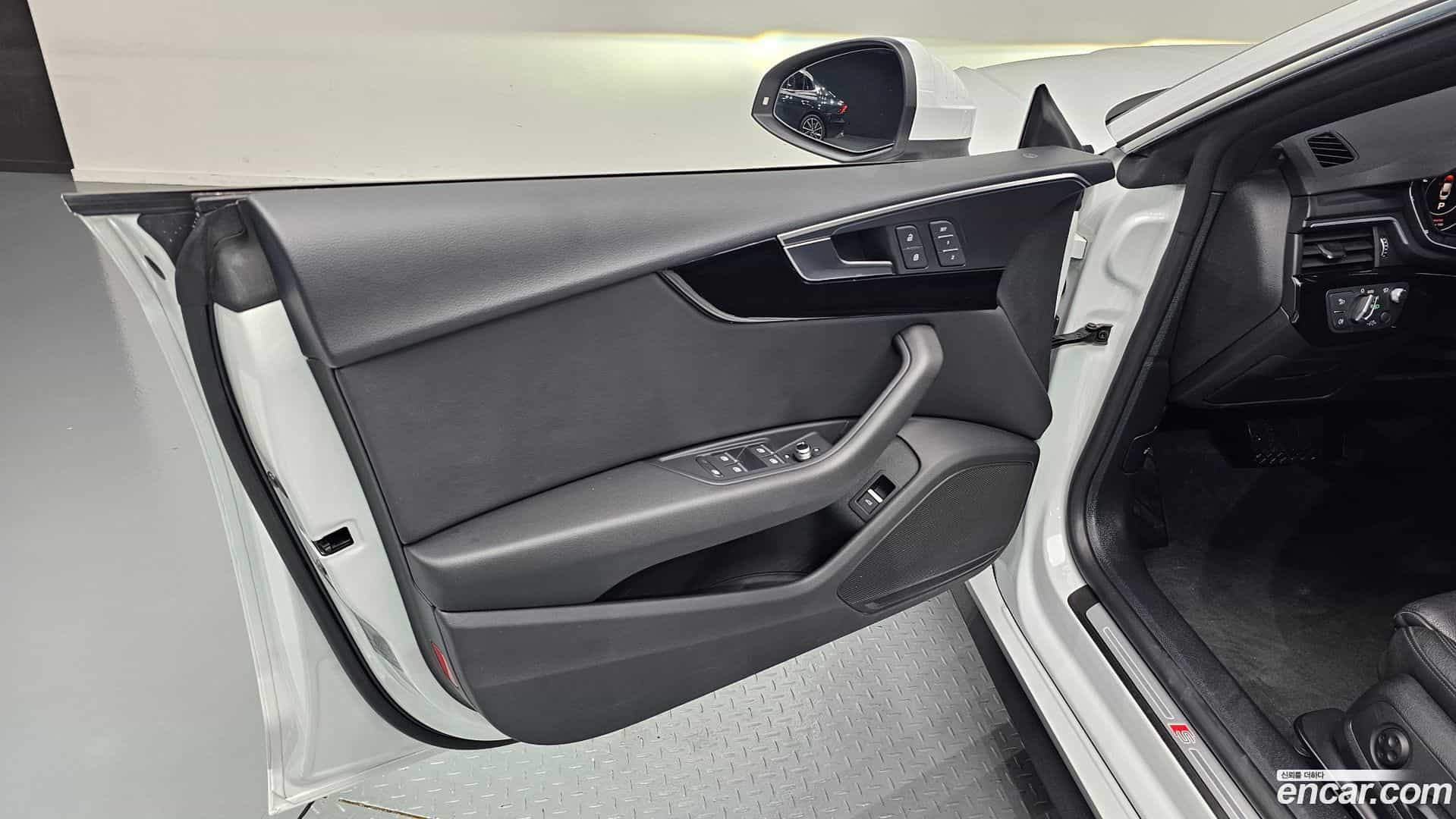 A5 Audi 2019.11-INNER-034